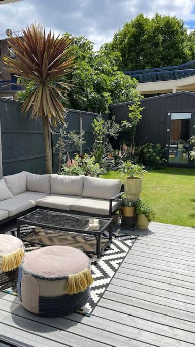 Vakantiehuis Eclectic Victorian Terrace House *