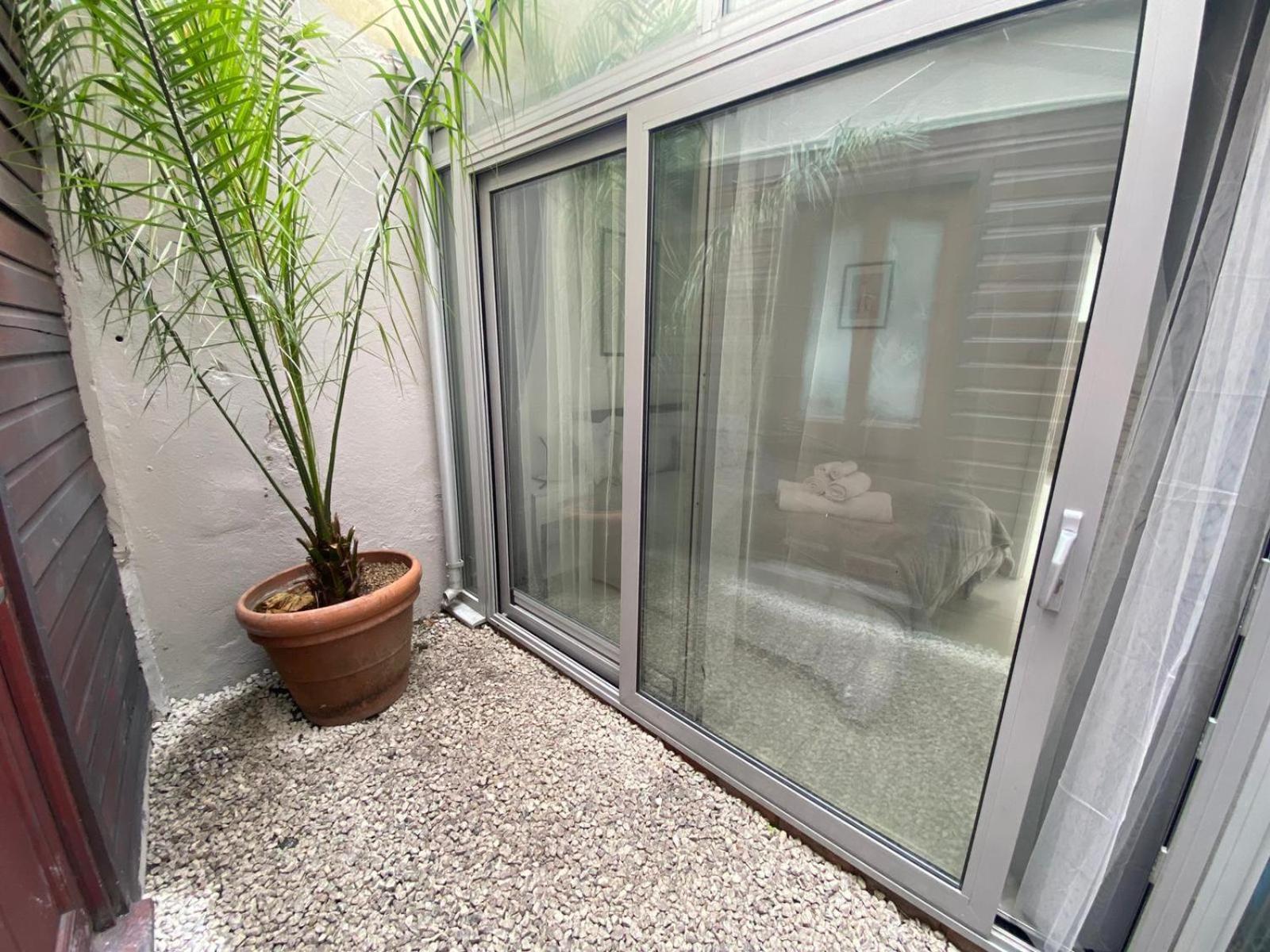 Modern Central Flat In Angel *