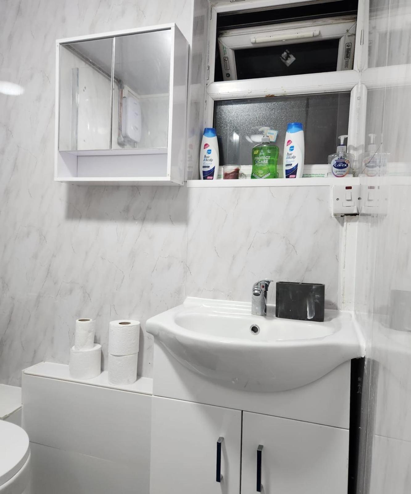 New Deluxe Apt-2 Londra