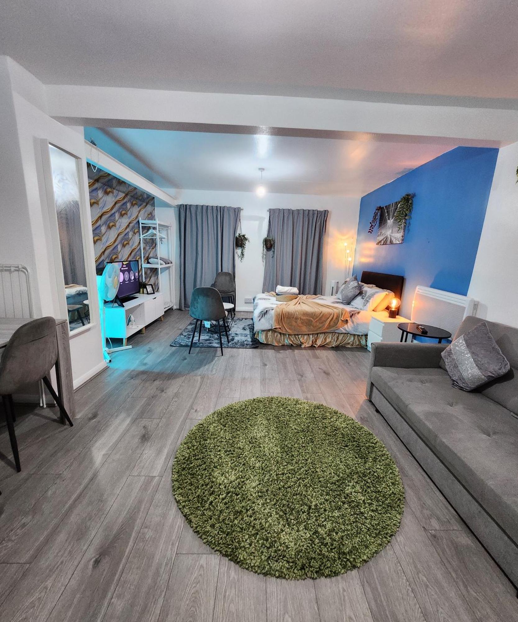 New Deluxe Apt-2 Appartamento *