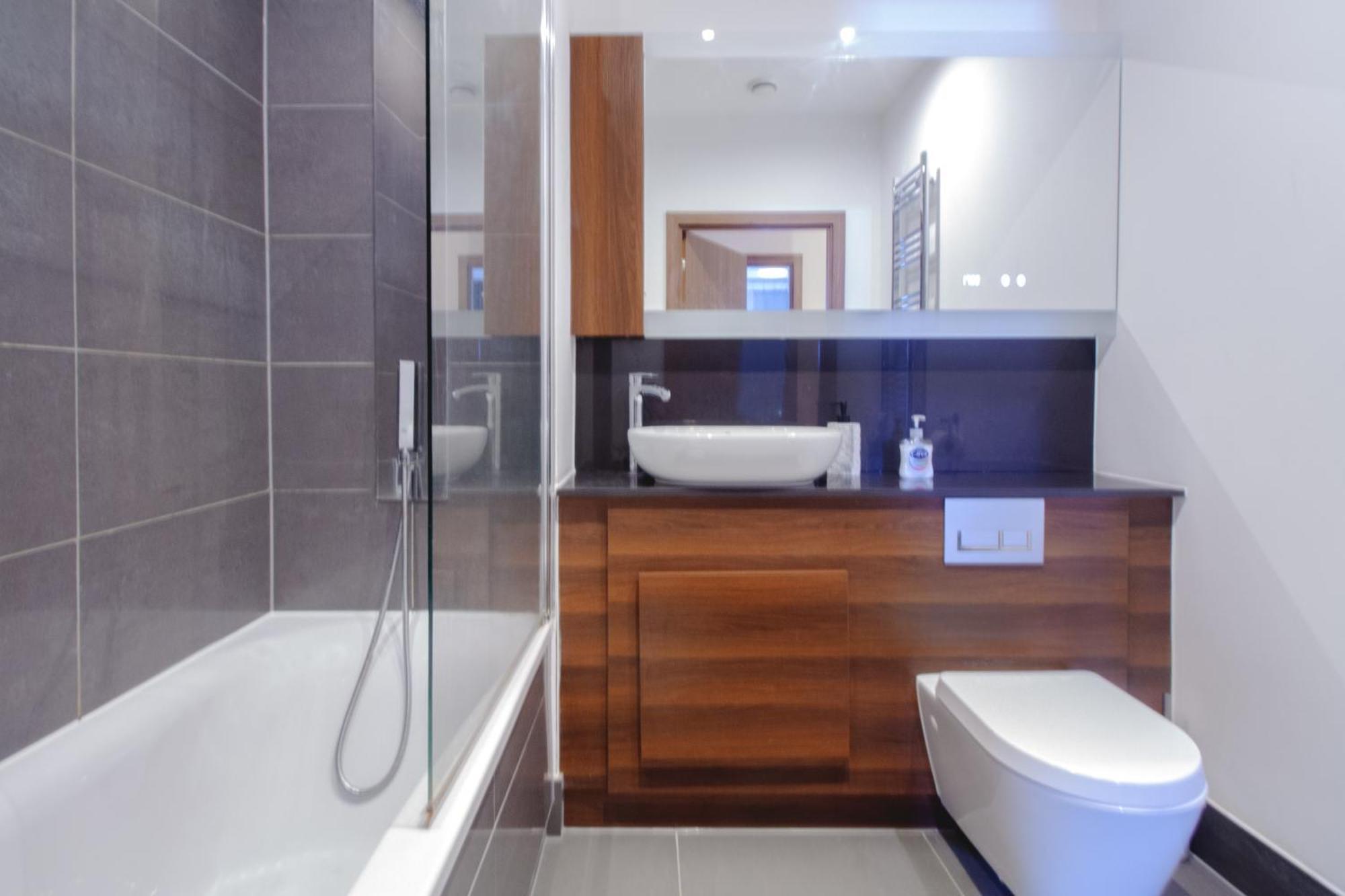 Spacious 3-bed House Close To The O2 Arena & Tube Casa vacanze *