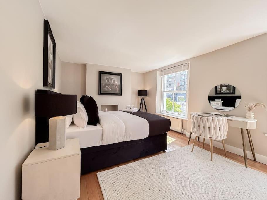 Apartment Stylish 2 Bed Flat On The Iconic Portobello Road *