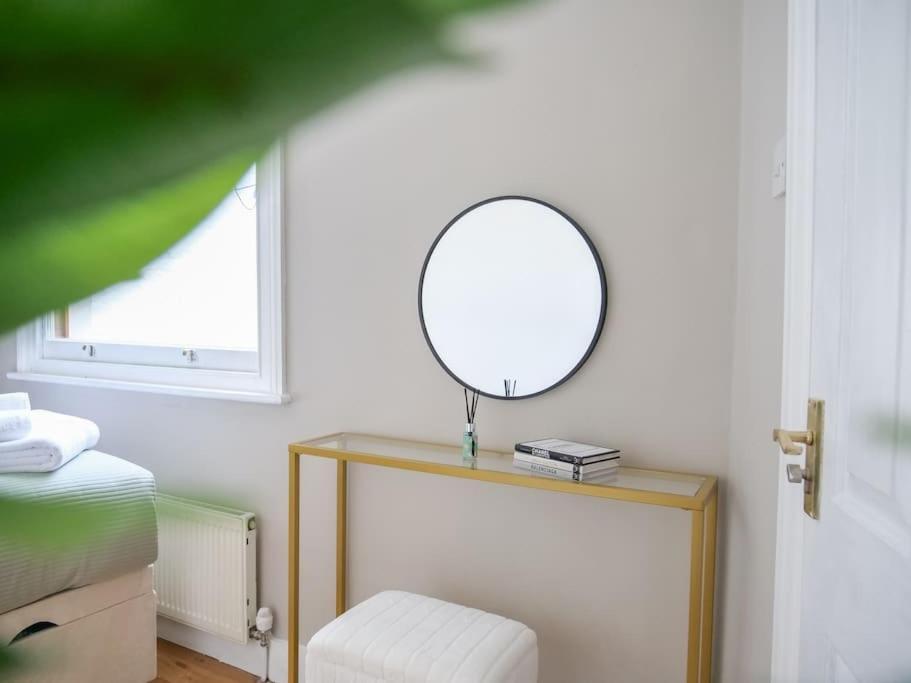 Apartment Stylish 2 Bed Flat On The Iconic Portobello Road
