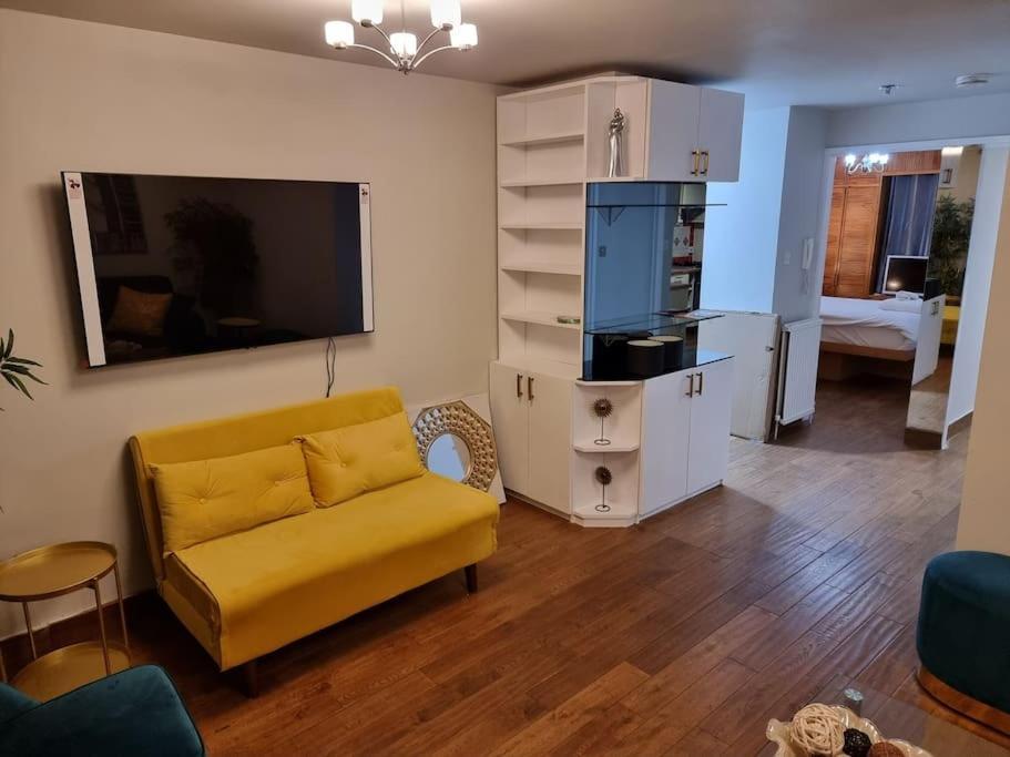 1 Bedroom Flat In Zone 1 Lägenhet