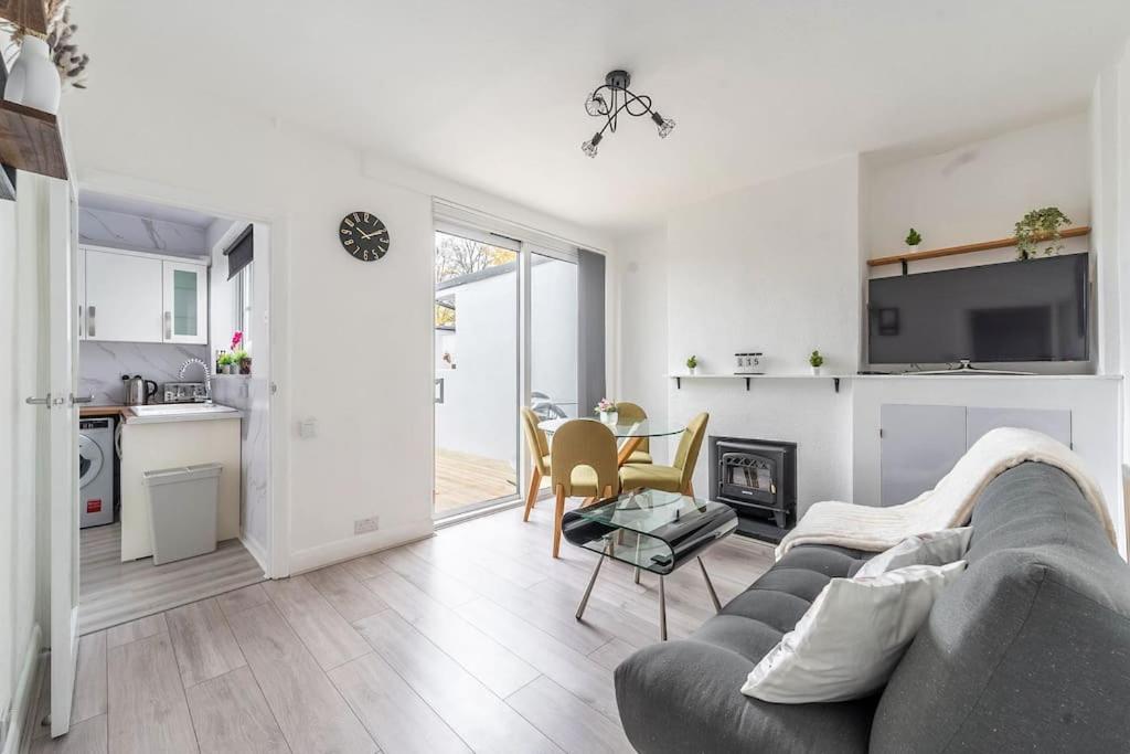 Charming And Cosy 1- Bedroom Flat Wembley Appartement