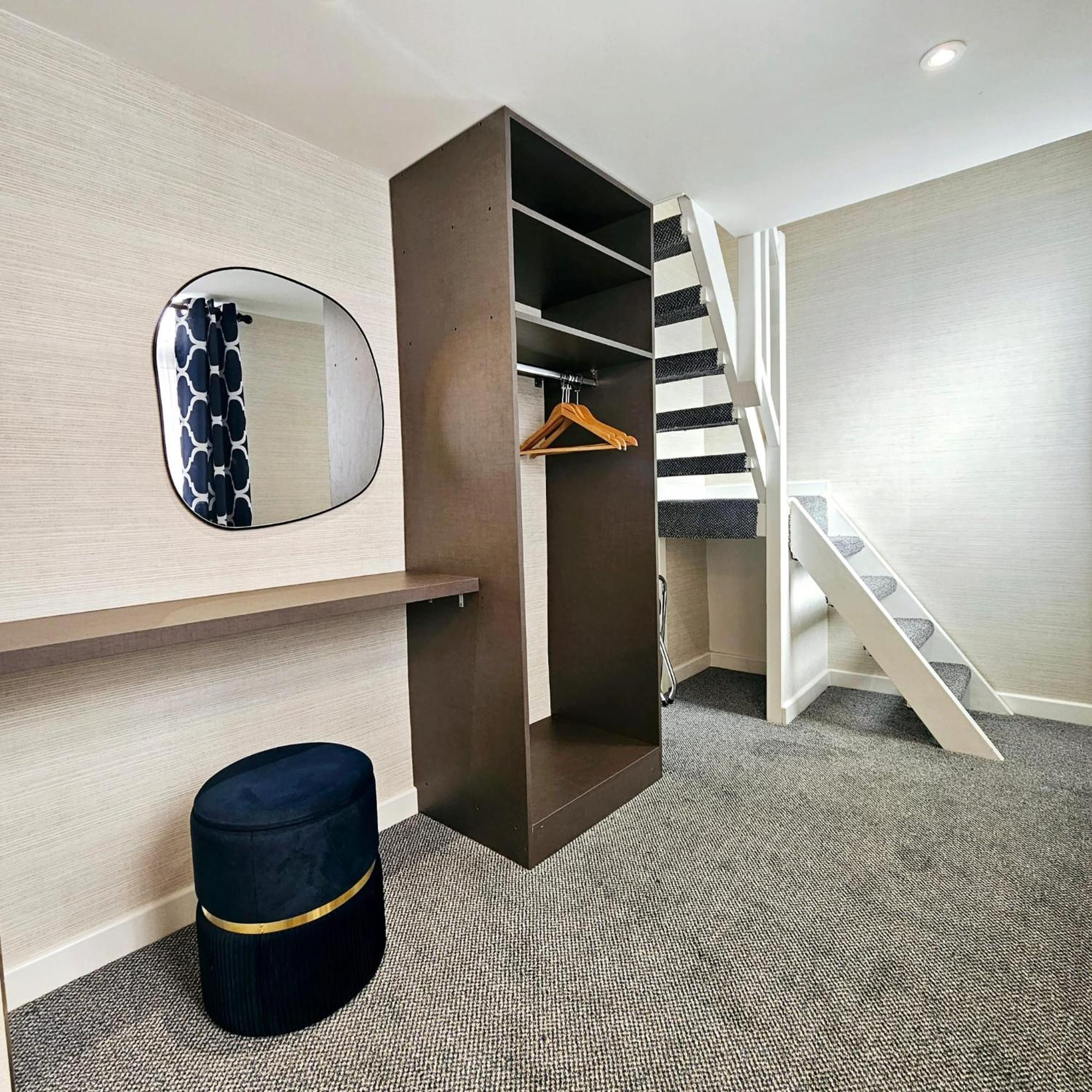 Hotel Mentone London