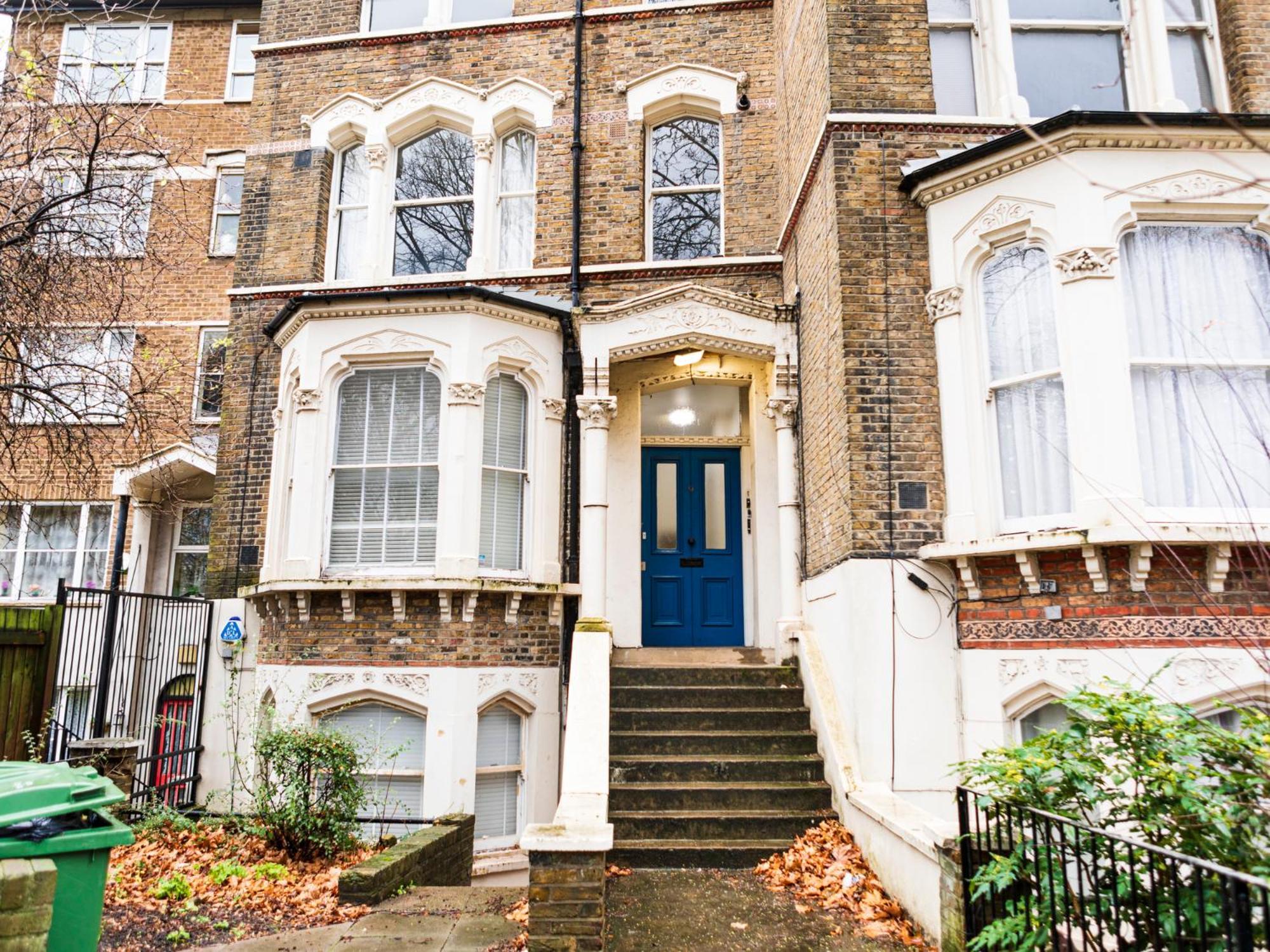 Pass The Keys Modern In Trendy Brixton Apartment *