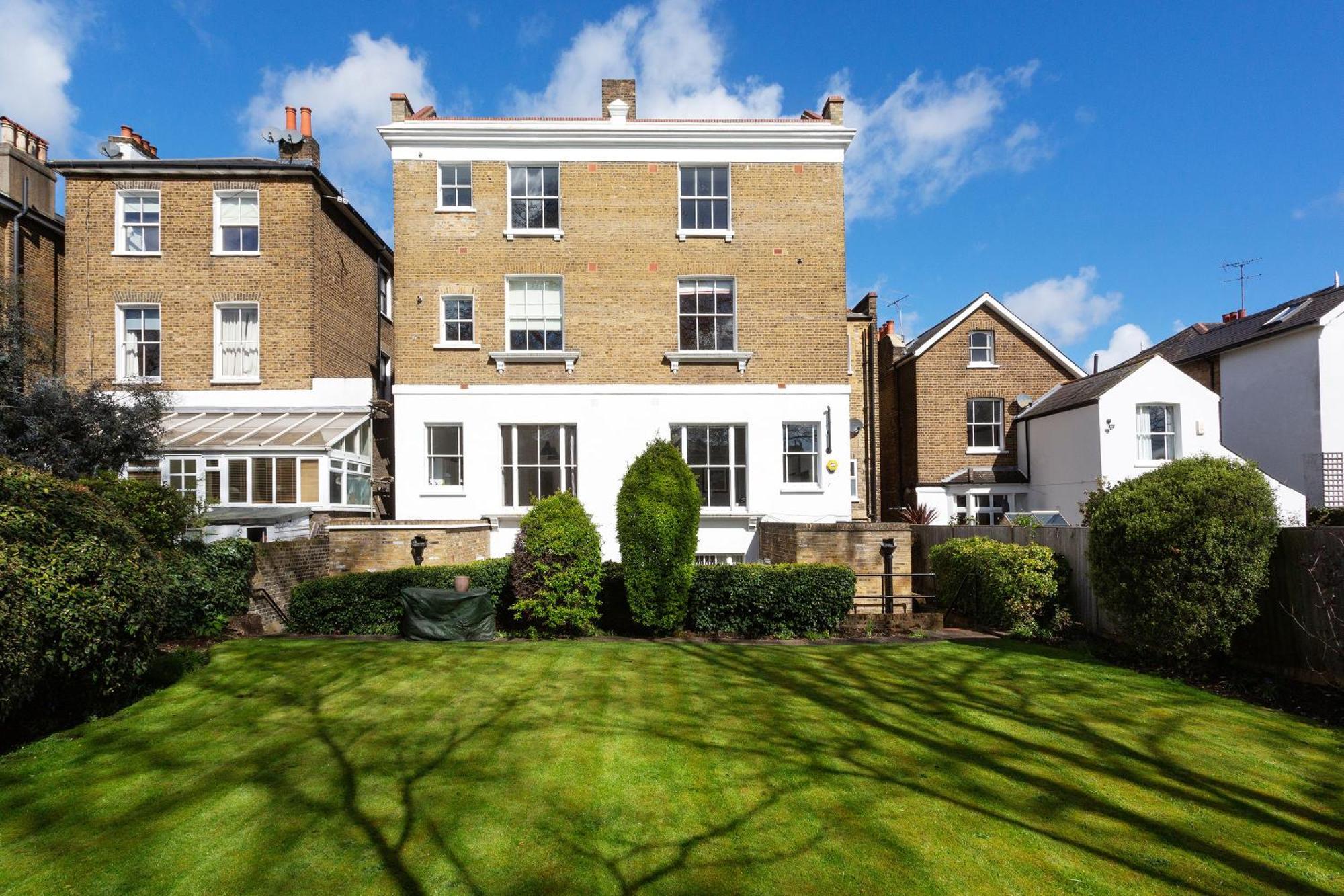 Perfect Pied-a-terre In Clapham By Underthedoormat * Londen