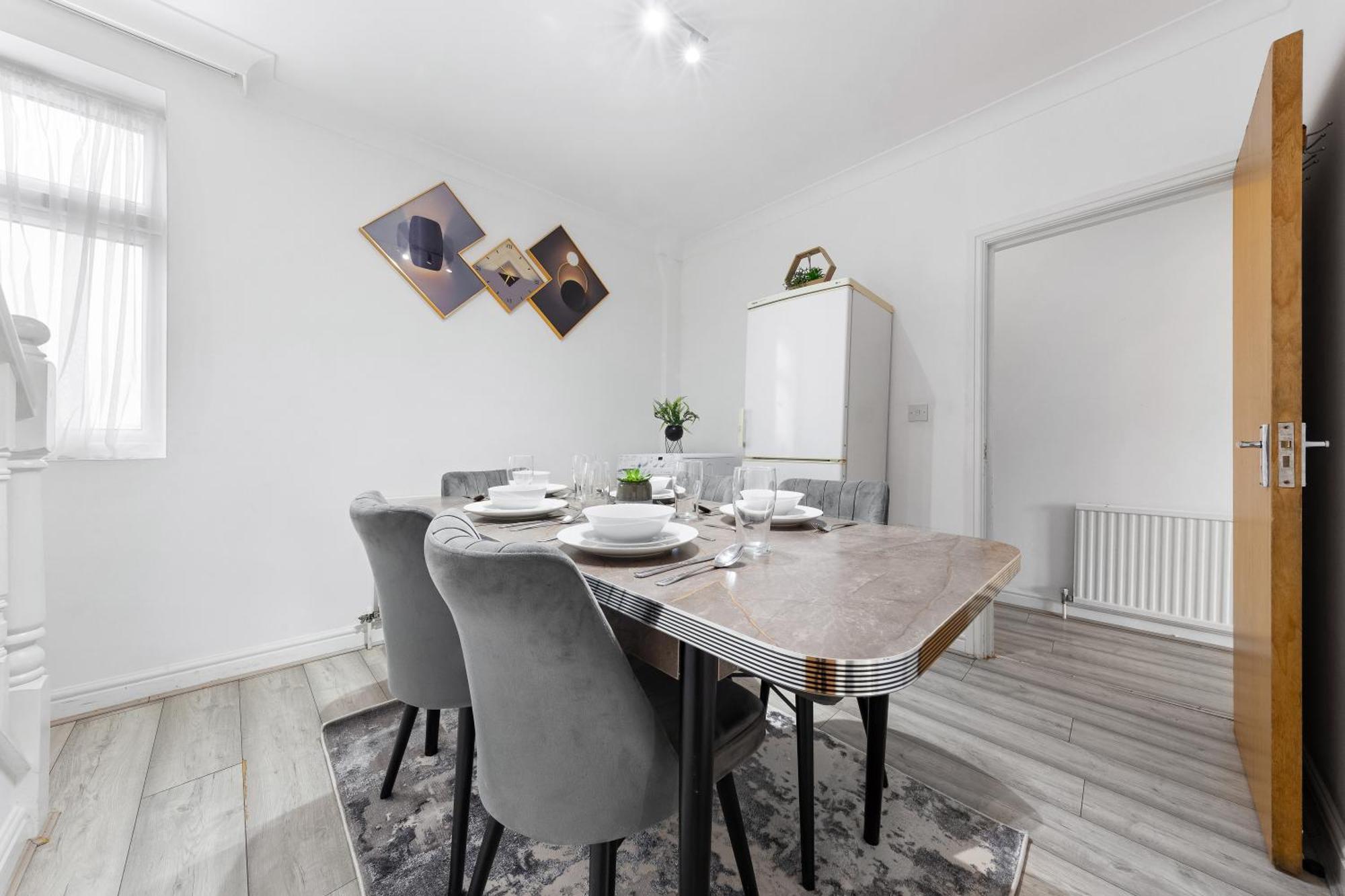 Lägenhet Hype - 10 Mins To Stadium - Sleeps 8