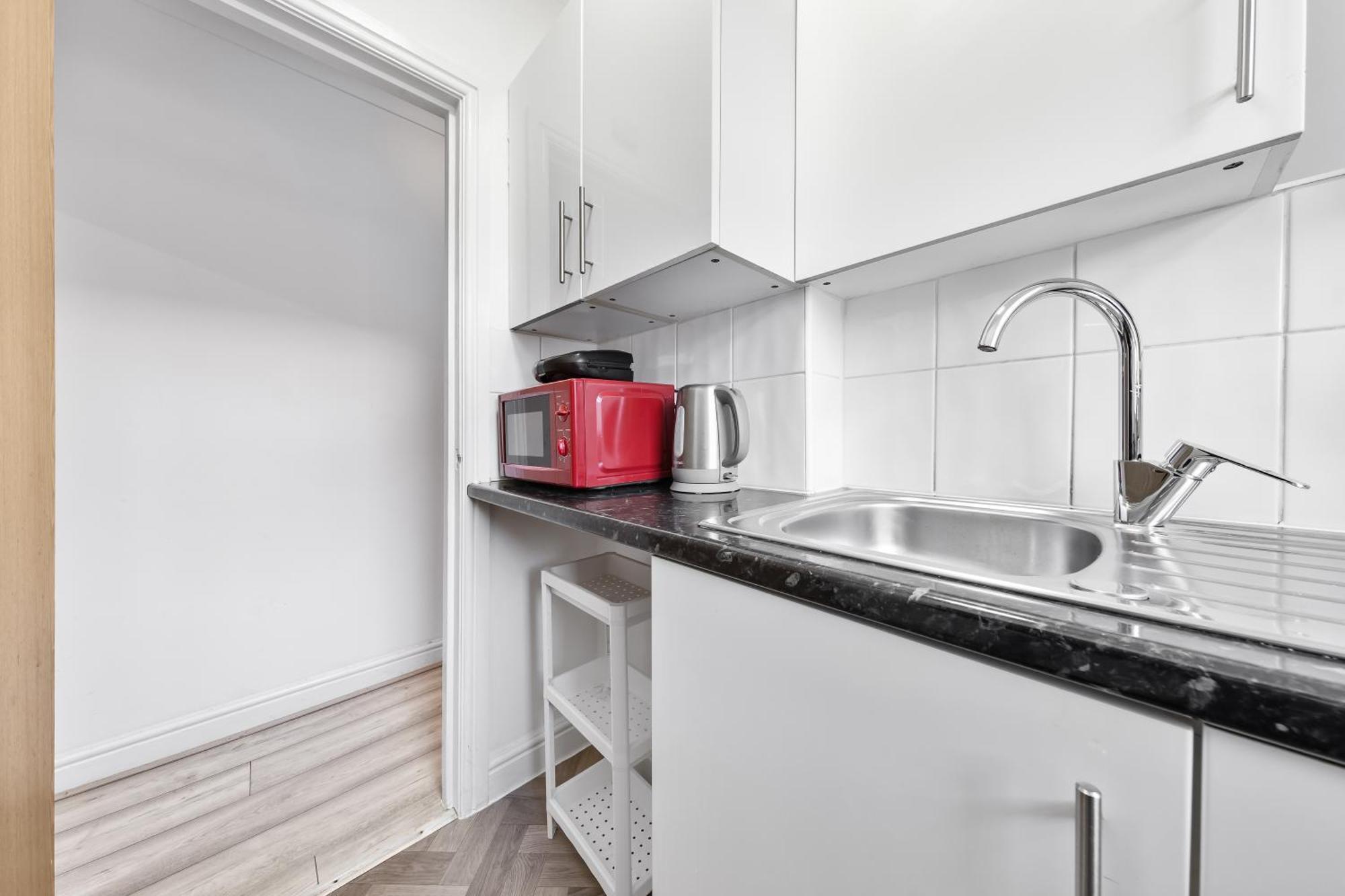 Hype - 10 Mins To Stadium - Sleeps 8 * London