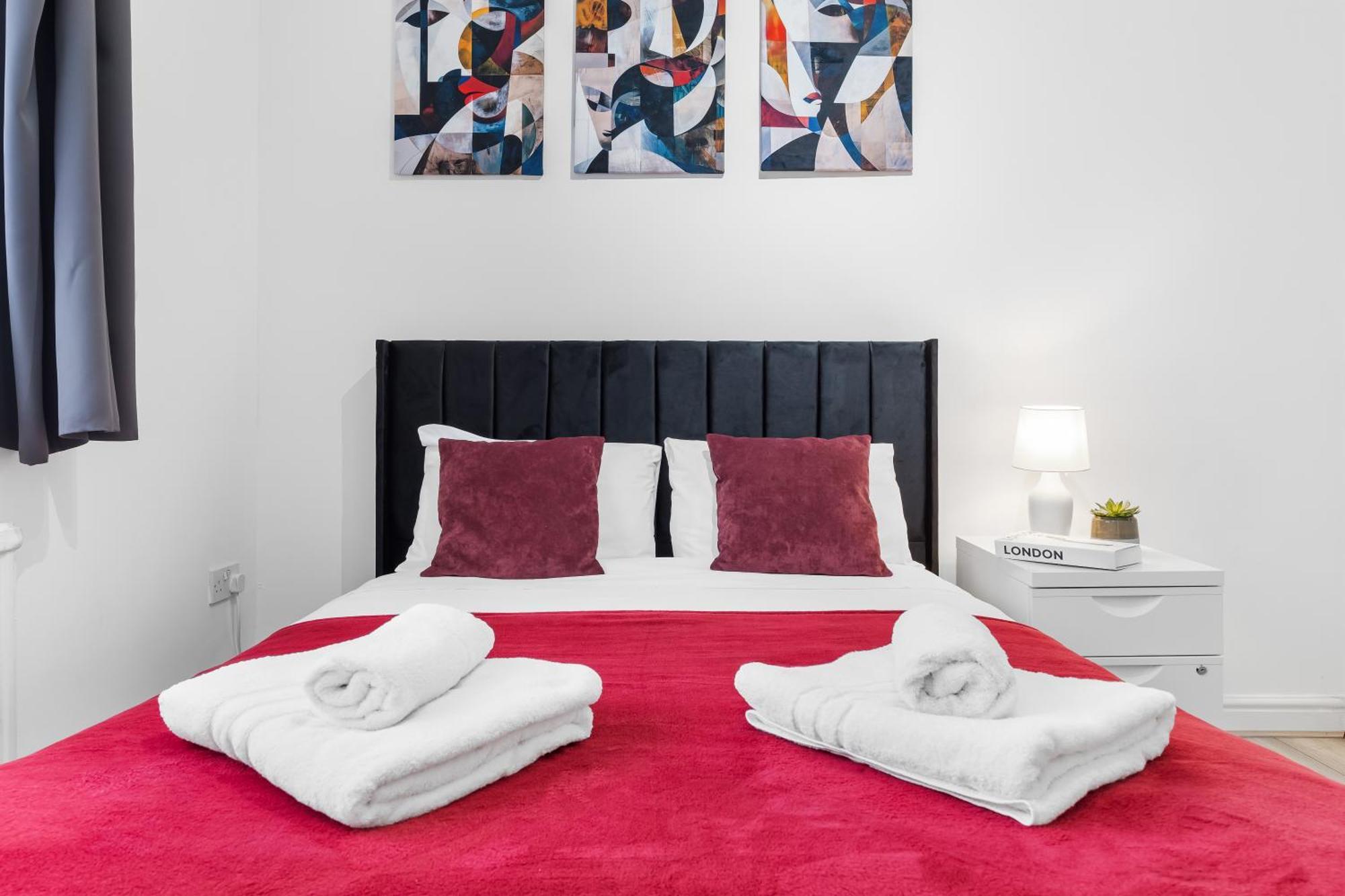 Apartment Hype - 10 Mins To Stadium - Sleeps 8