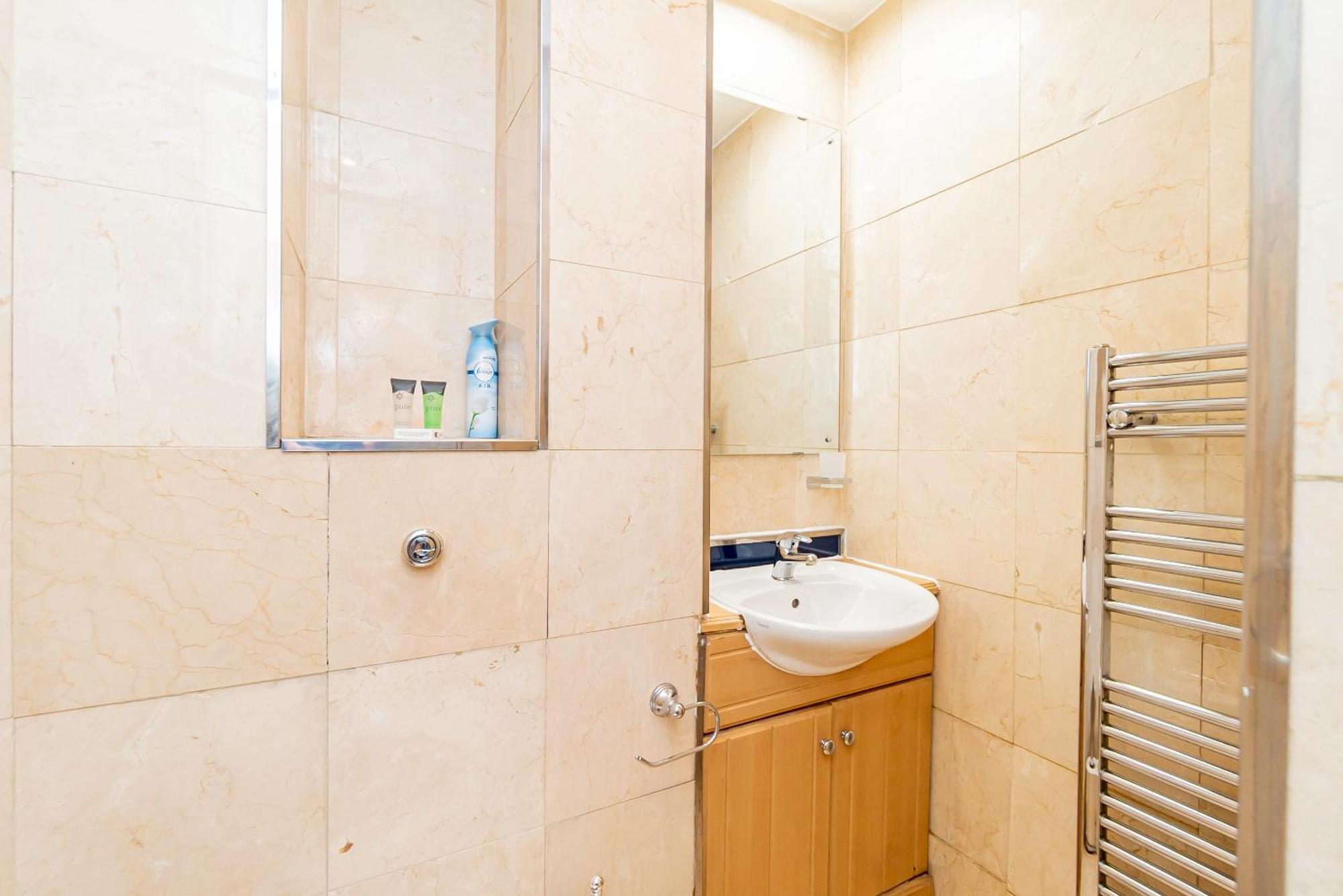 Lejlighed Chic 2 Bedrooms 2 Bathrooms At Kensington London