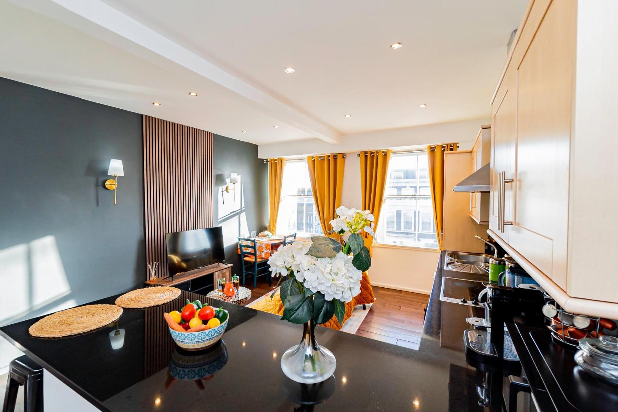 Chic 2 Bedrooms 2 Bathrooms At Kensington Lejlighed