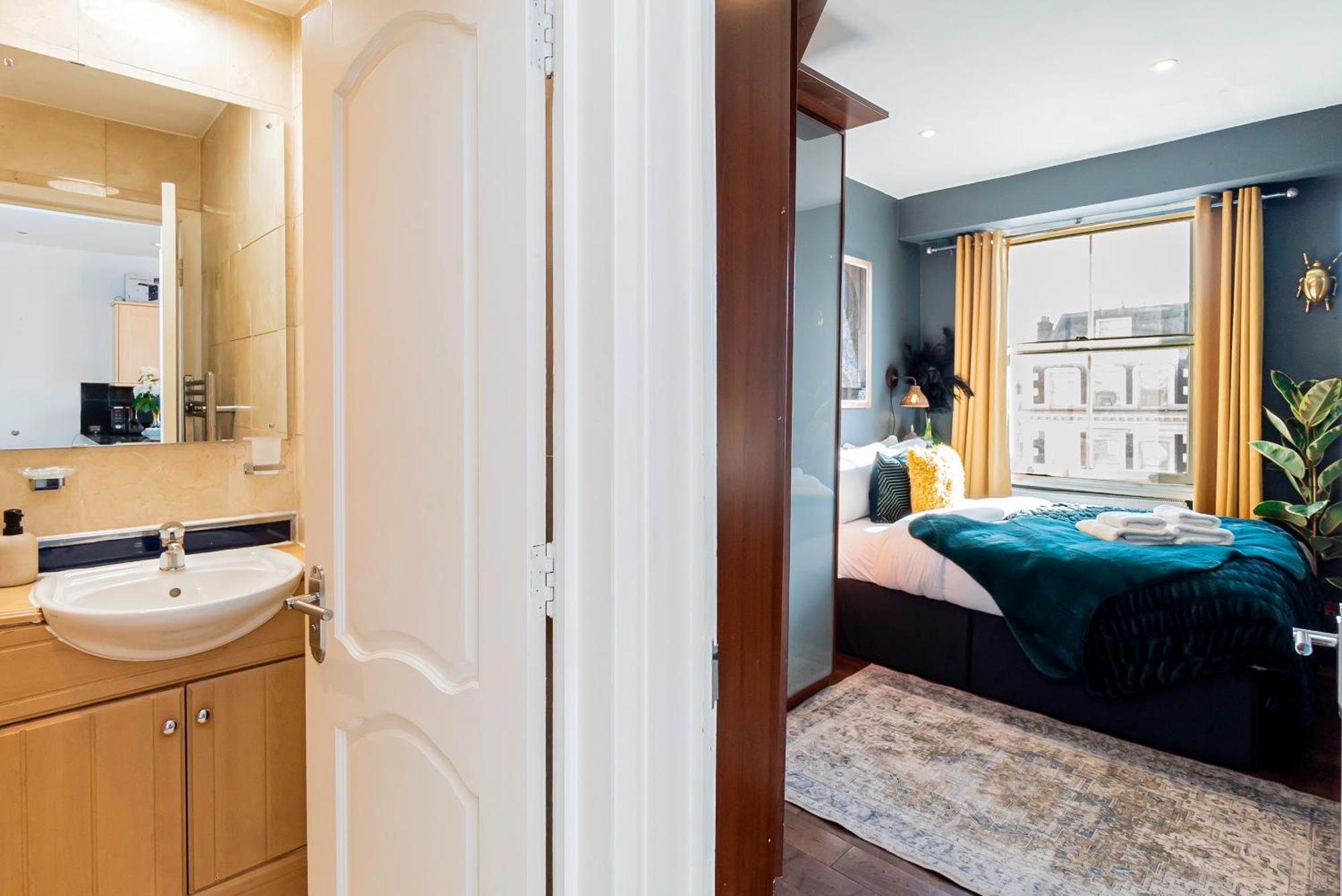 Chic 2 Bedrooms 2 Bathrooms At Kensington Lejlighed