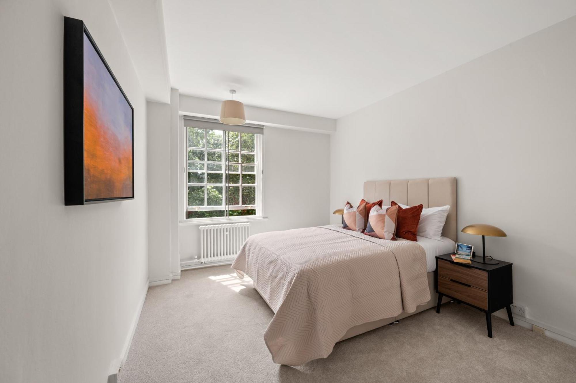 Dolphin House Serviced Hotel London