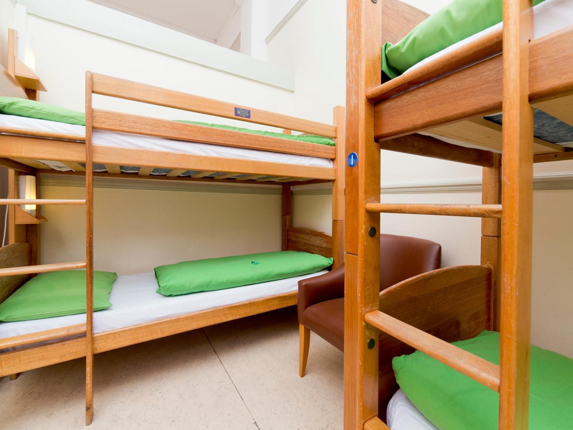 Yha Earl's Court Hostel London