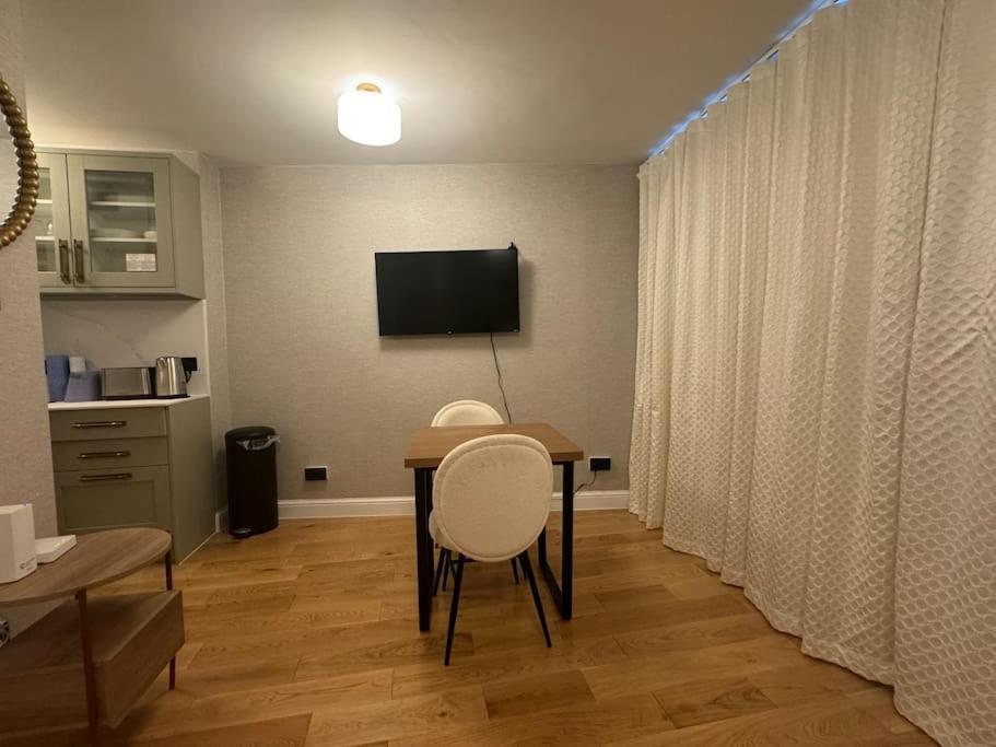 Modern In London, Zone 1 Leilighet *