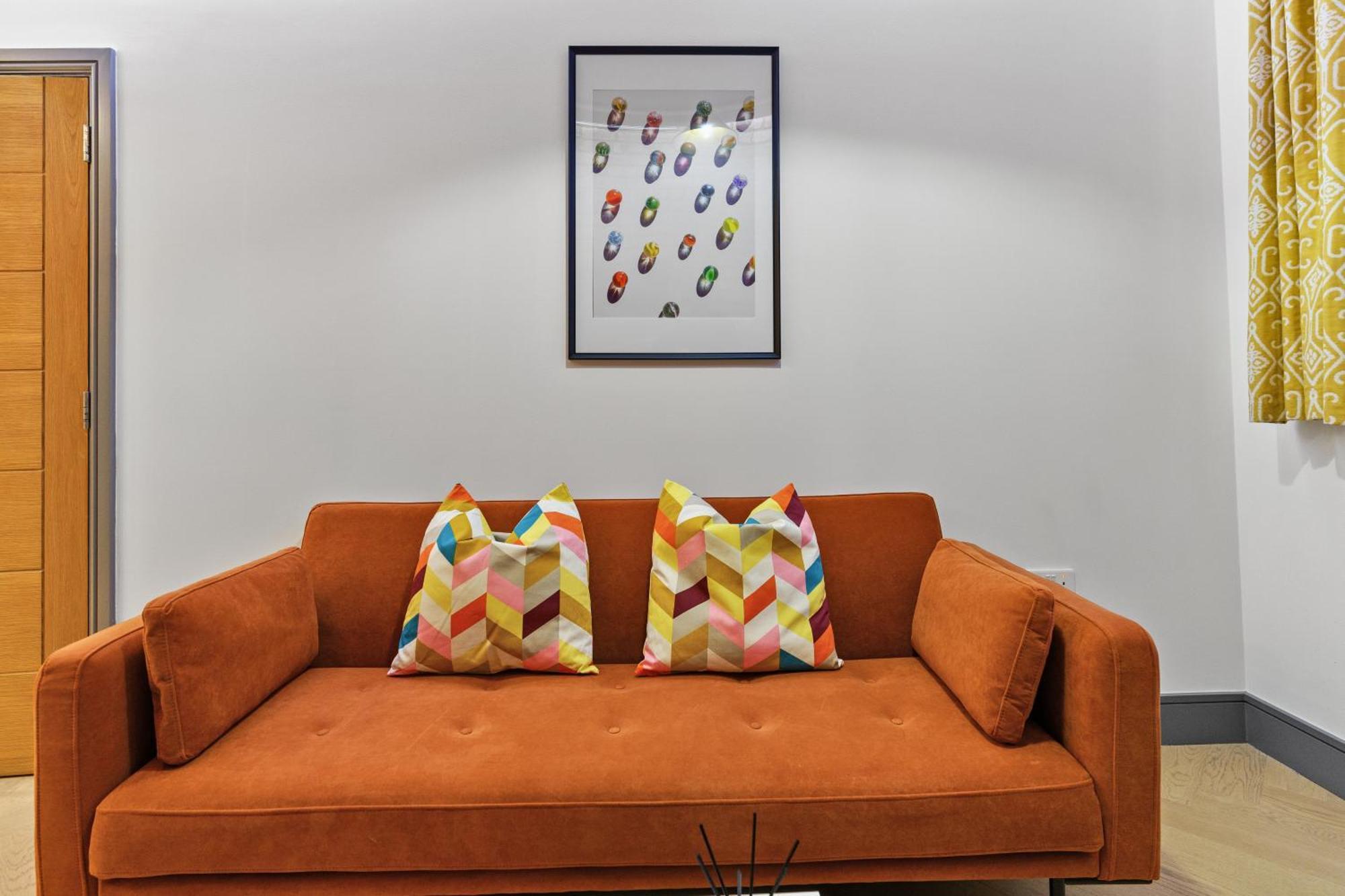 Stylish Modern By Livestay Short Lets & Serviced Nw6 Appartement *