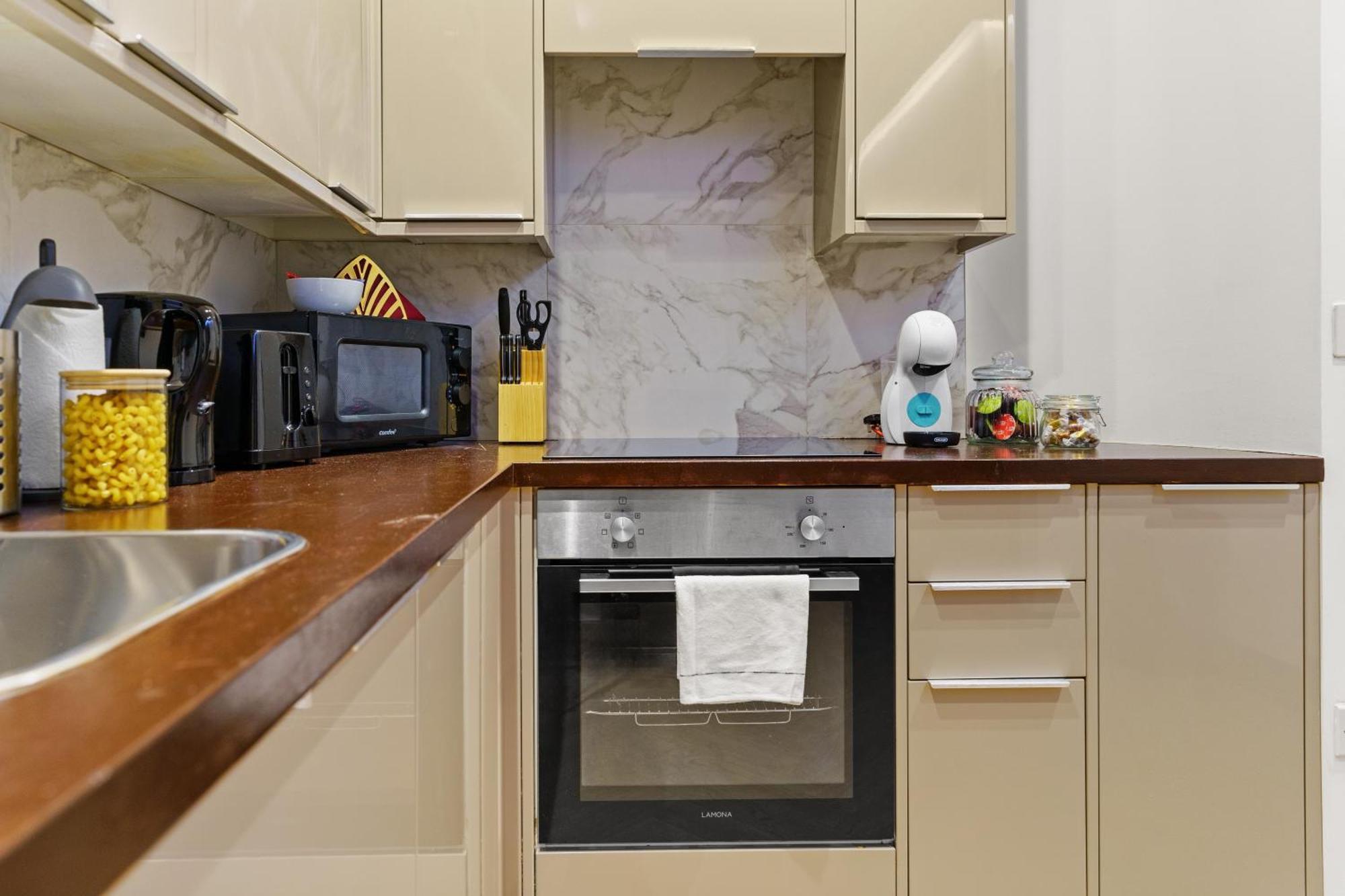 Stylish Modern By Livestay Short Lets & Serviced Nw6 Londen