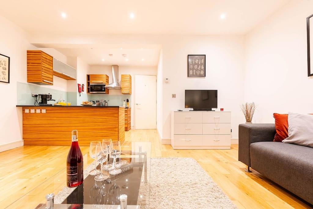 Lägenhet Bright & Modern One Bedroom Flat In Farringdon *