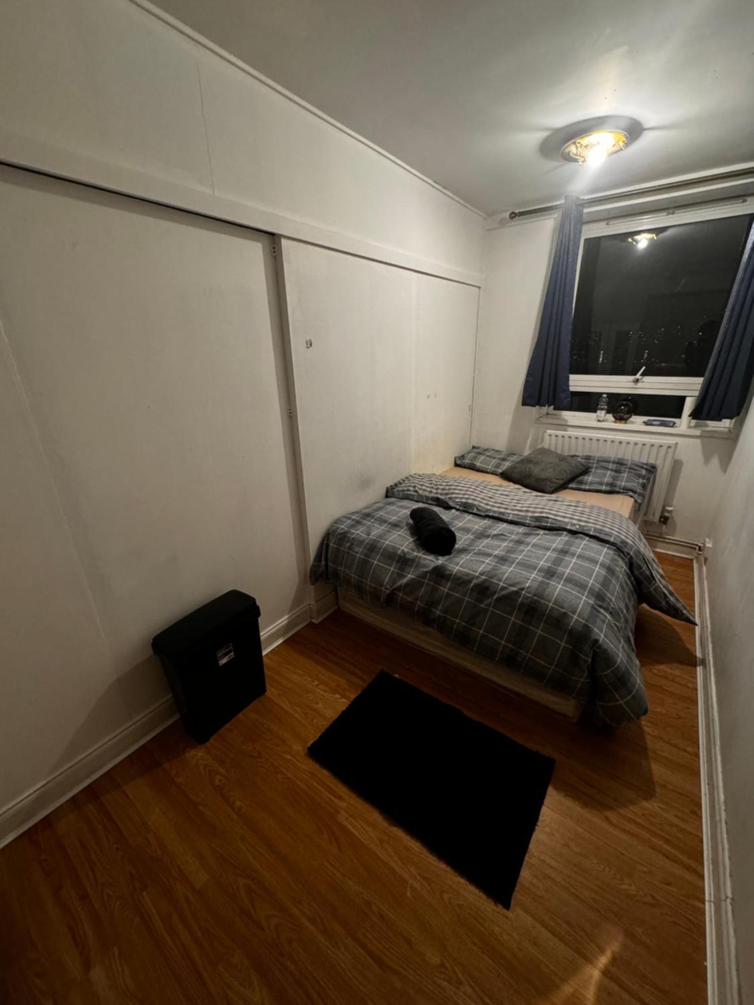 Flatshare Canary Wharf Cityview Shared With Host For Common Spaces Separate Bedroom Shared Bathroom Privatunterkunft *