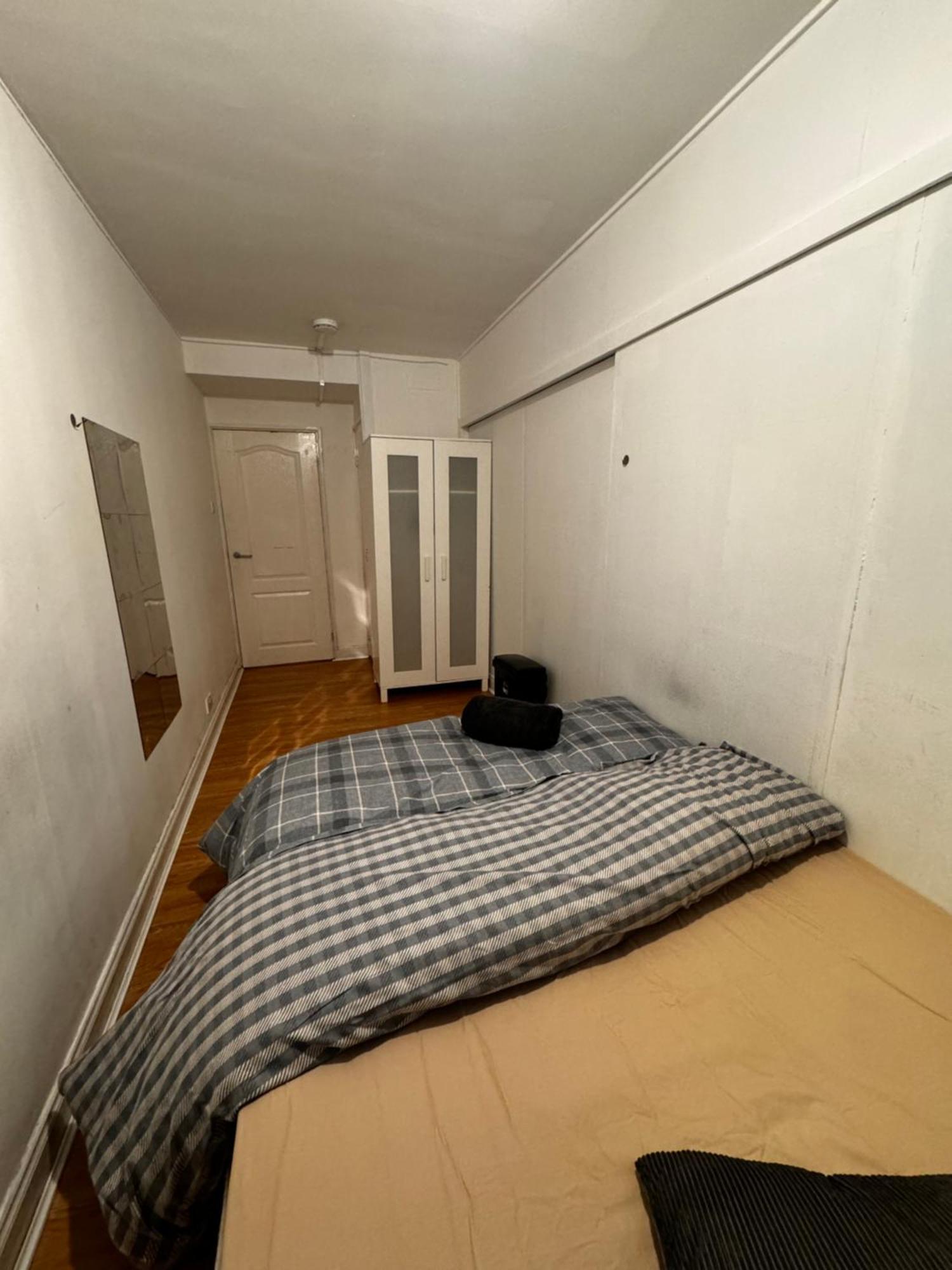Rum i privatbostad Flatshare Canary Wharf Cityview Shared With Host For Common Spaces Separate Bedroom Shared Bathroom