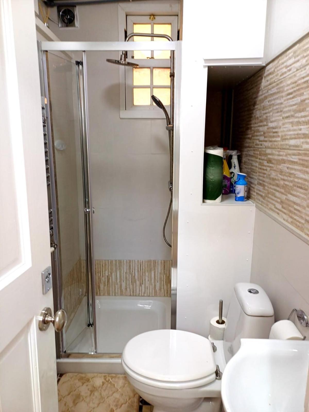 Croftons House Bed & Breakfast Londen