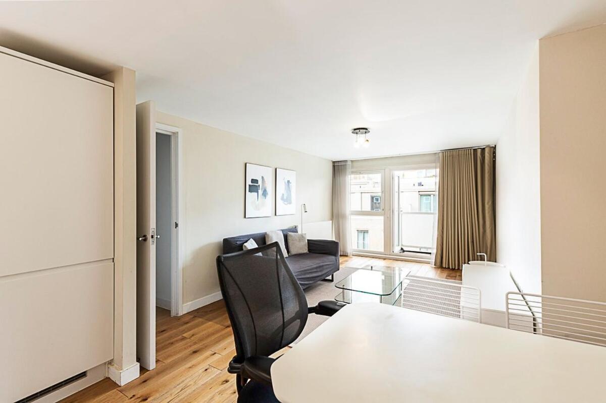 Modern With Balcony Appartement *