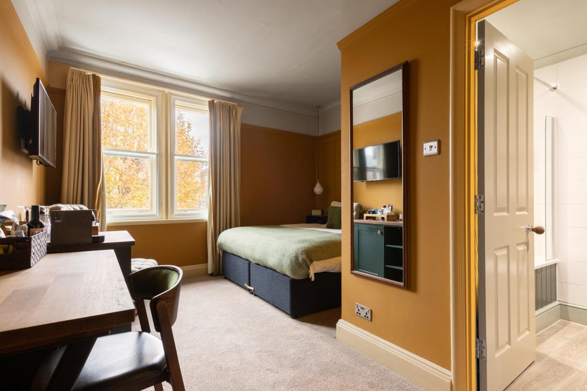 The Brewers 3* London