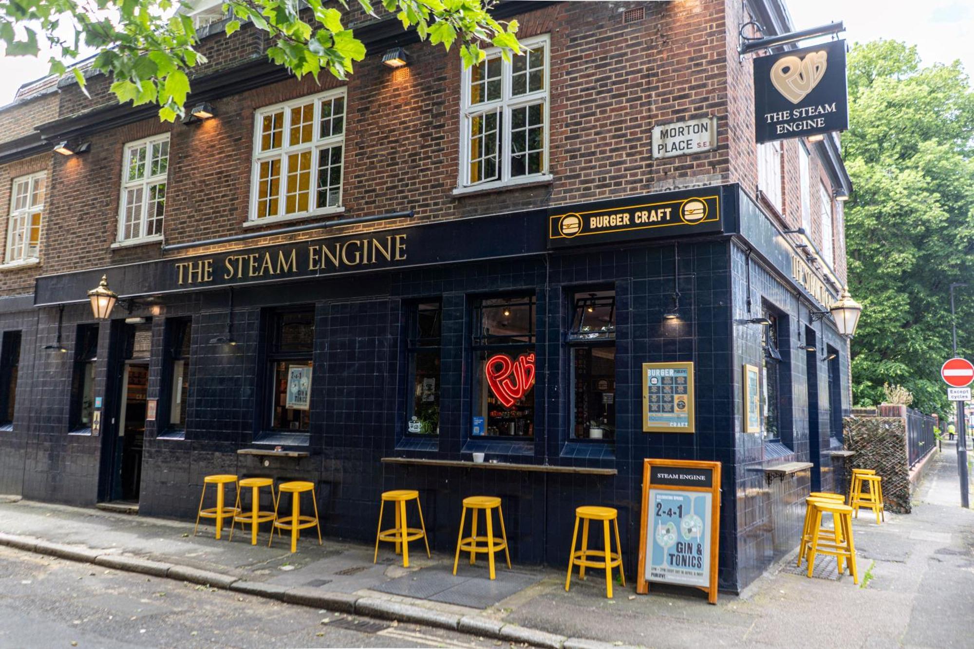 Hostel Publove @ The Steam Engine,waterloo *