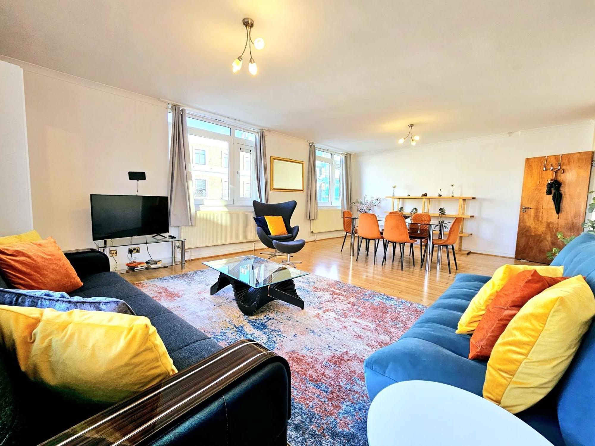 Lägenhet Bright & Spacious In Building With Lift, Right Next To Bayswater Station - Walk To Kensington Palace, Hyde Park, Little Venice & Notting Hill
