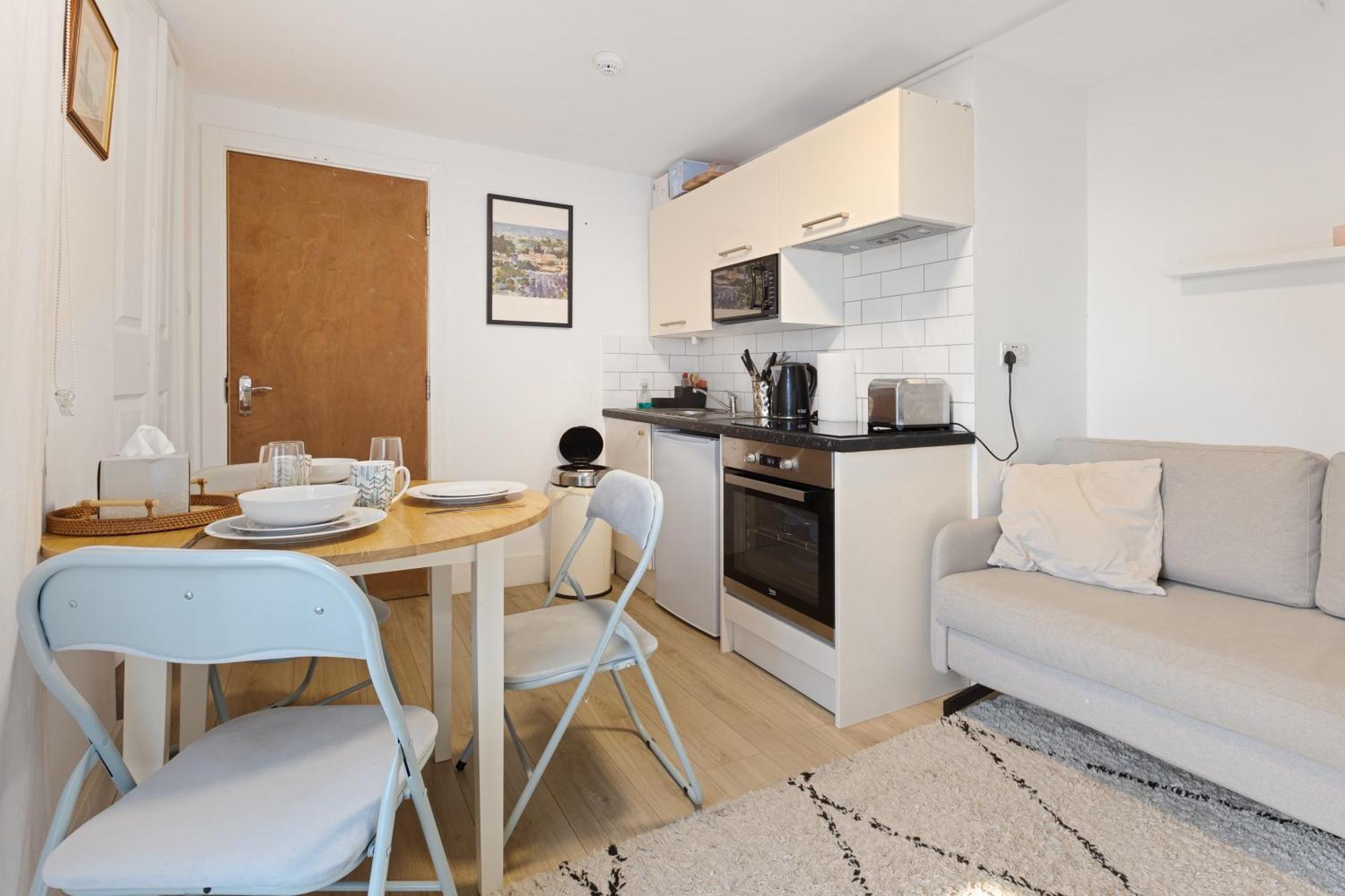 Appartement Modern Flat & Balcony In Historic West Kensington