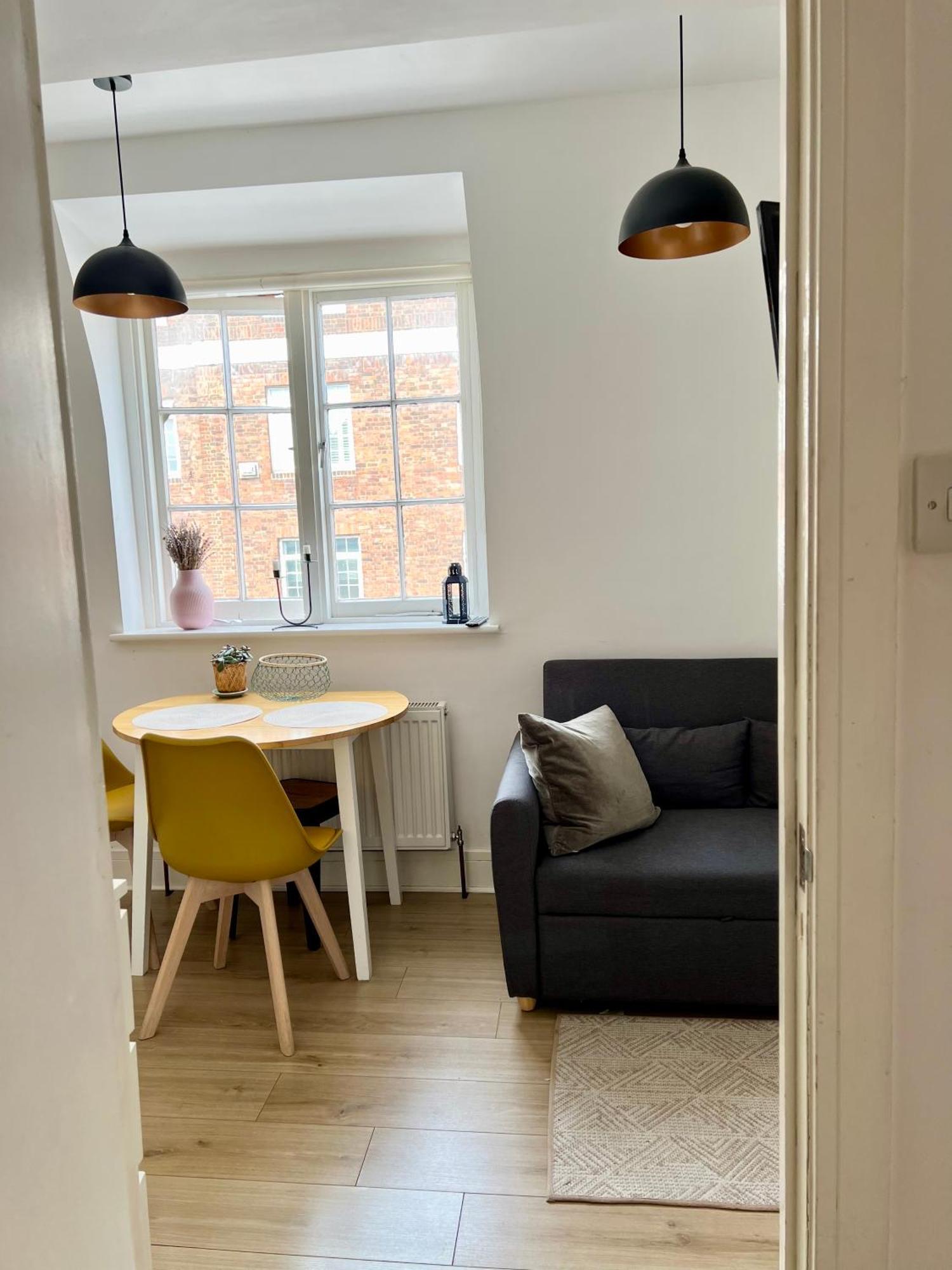Appartement Flat In Victorian West Kensington Mansion
