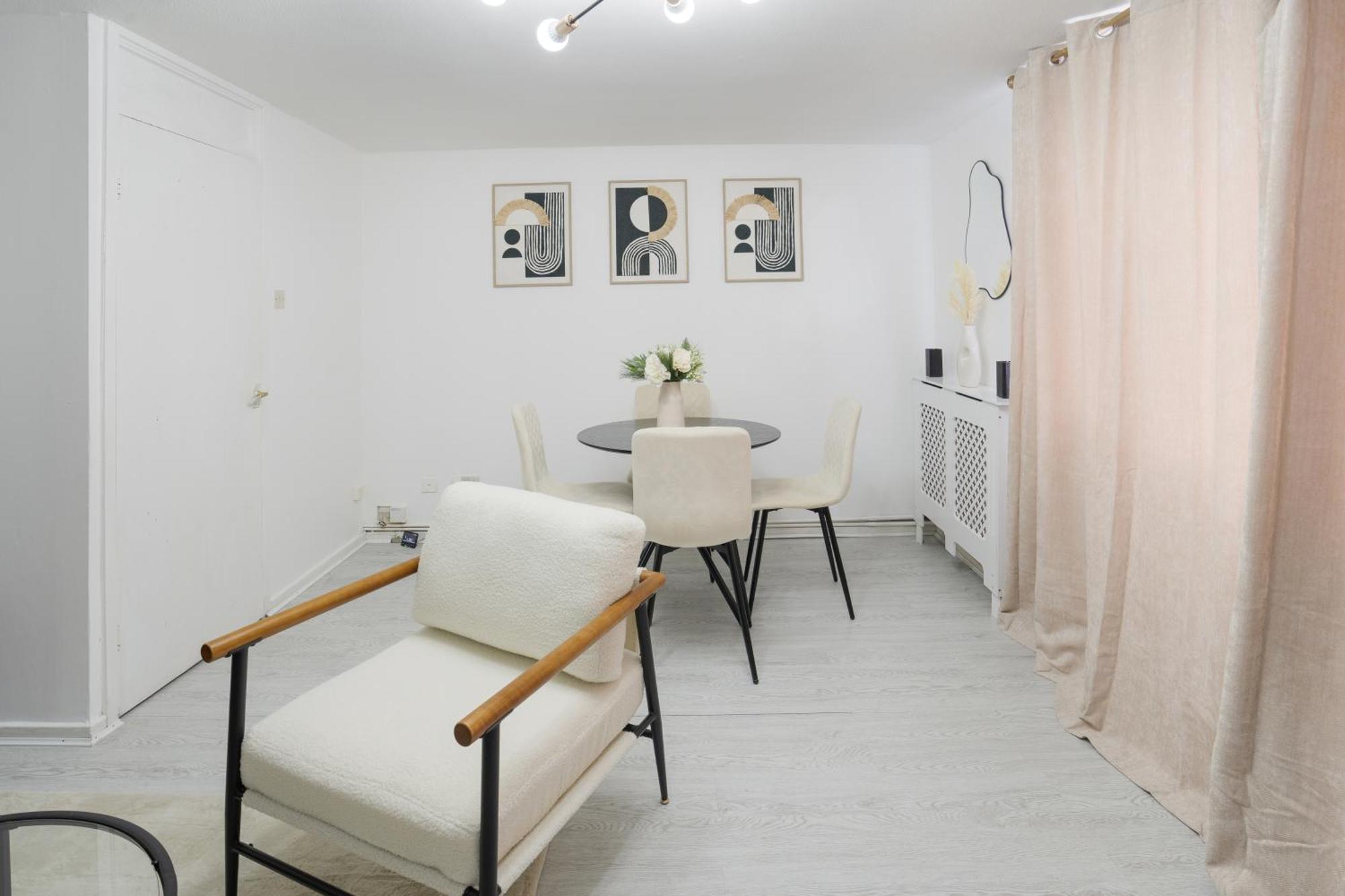 Luxury 3 Bedroom House In Woodgreen Casa vacanze *