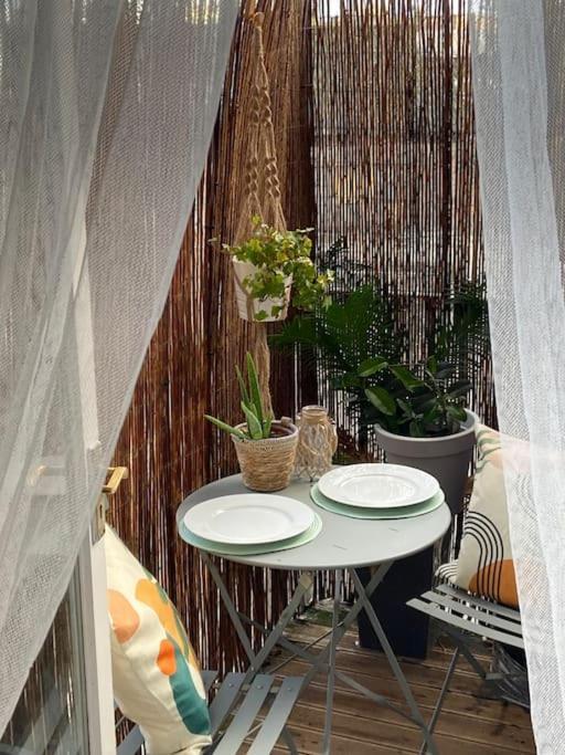 Balcony Flat In Victorian West Kensington Mansion Lägenhet *