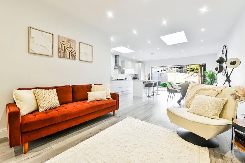 House With Garden Next Wembley Stadium Free Parking Apartment *