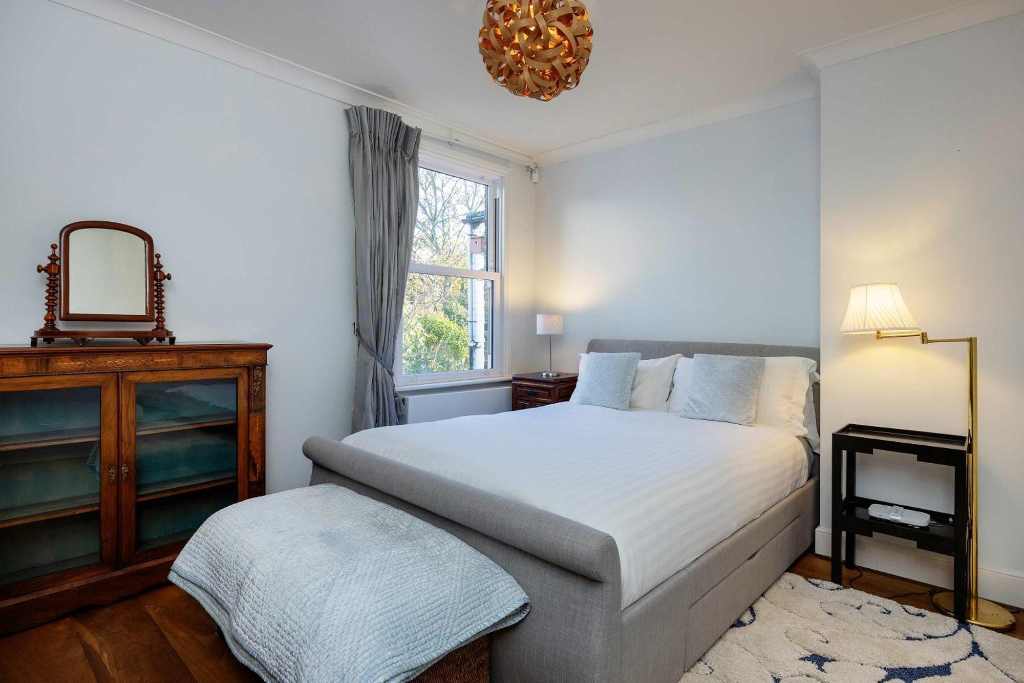 Veeve - Chiswick Victorian Gem * London