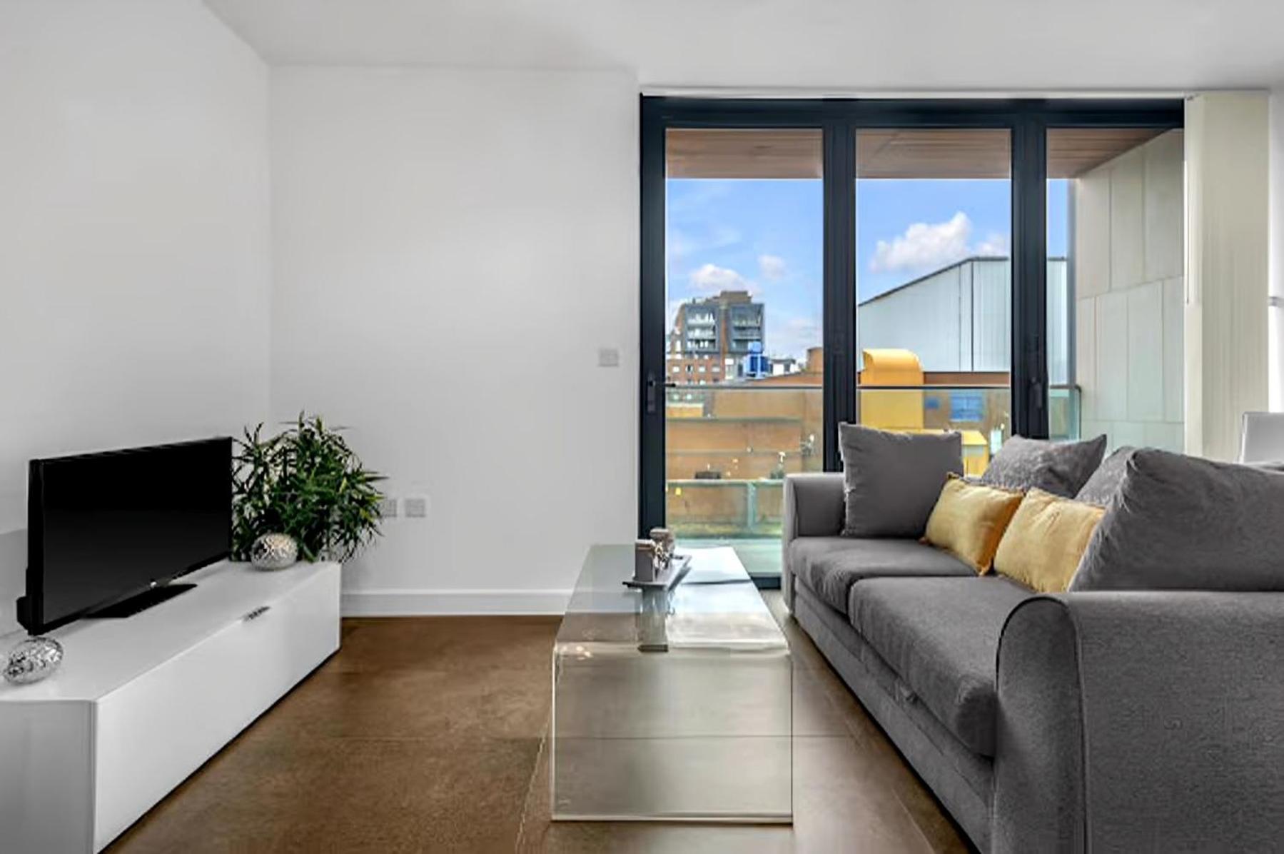 Londwell, Kings Cross & Pentonville Luxury Balcony * London