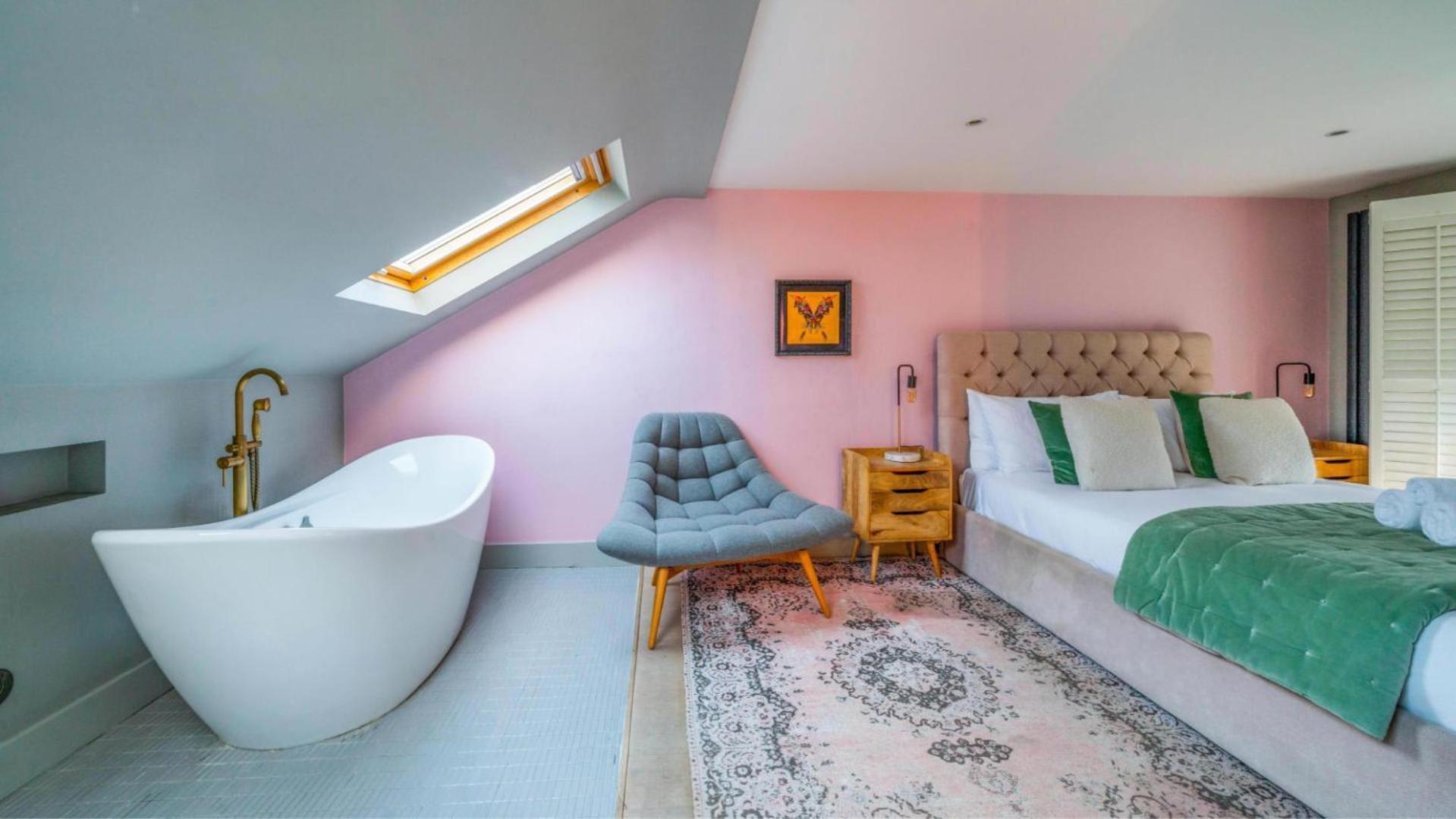Spacious 4br Retreat With Private Garden Zone 3 Semesterbostad London
