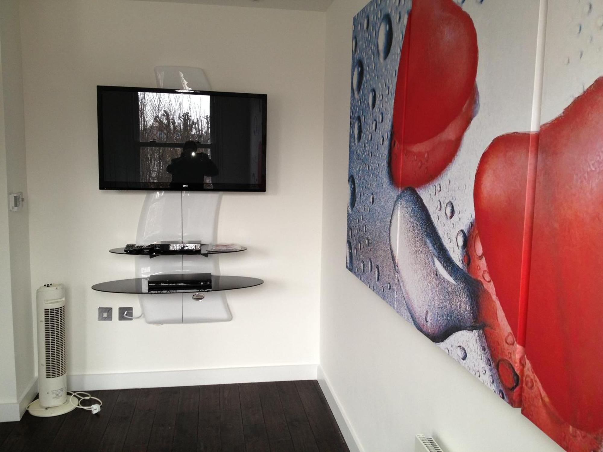 Lets - I4 * London