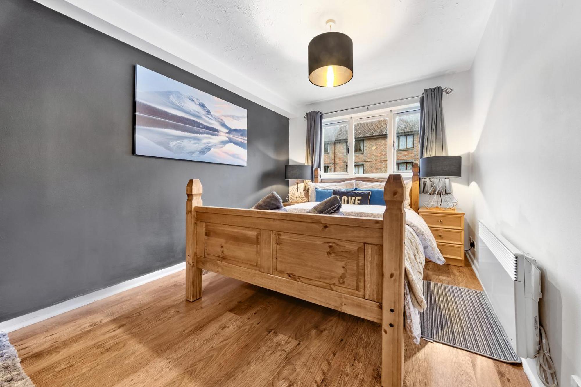 Quirky Canary 2bed, Free Parking, Smart Tv & Games Londen