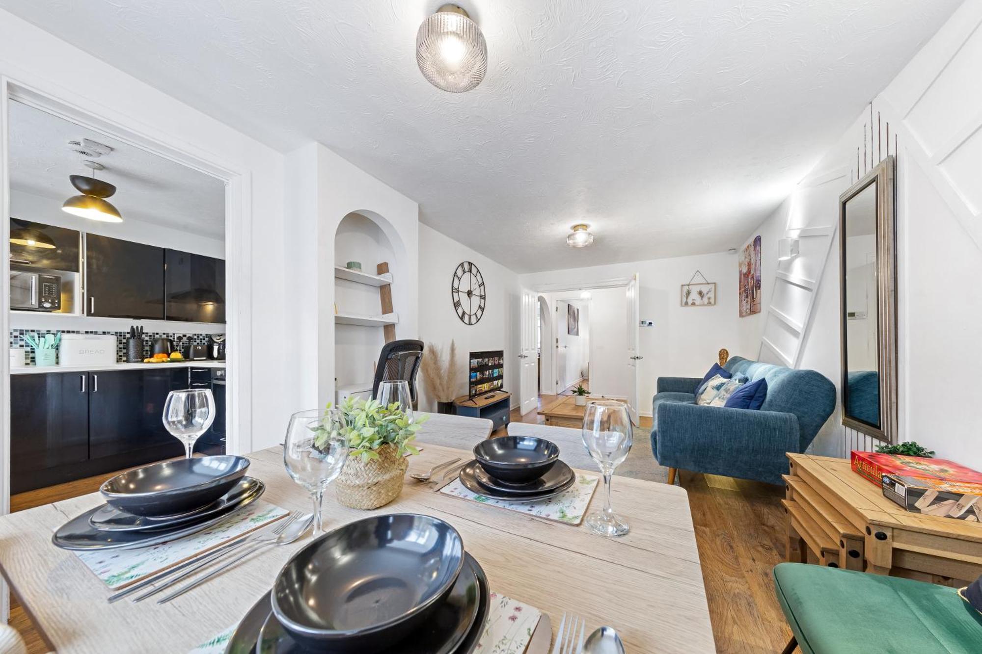 Quirky Canary 2bed, Free Parking, Smart Tv & Games Appartement *