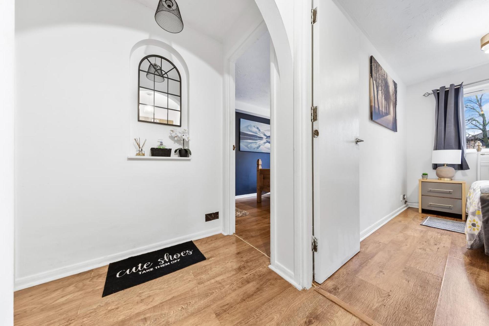 Quirky Canary 2bed, Free Parking, Smart Tv & Games * Londen