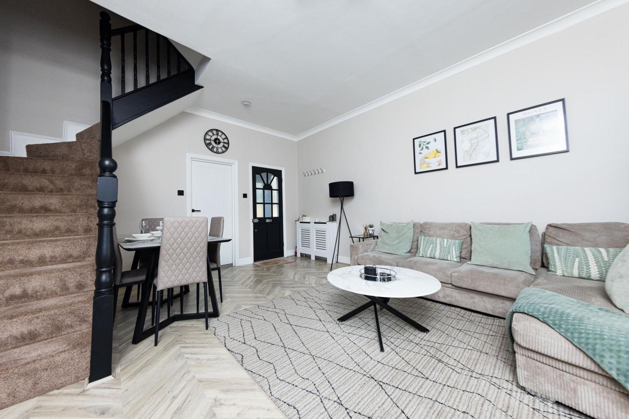 Park House, Refurbed Modern Interior, Located In Finsbury Park * Londra