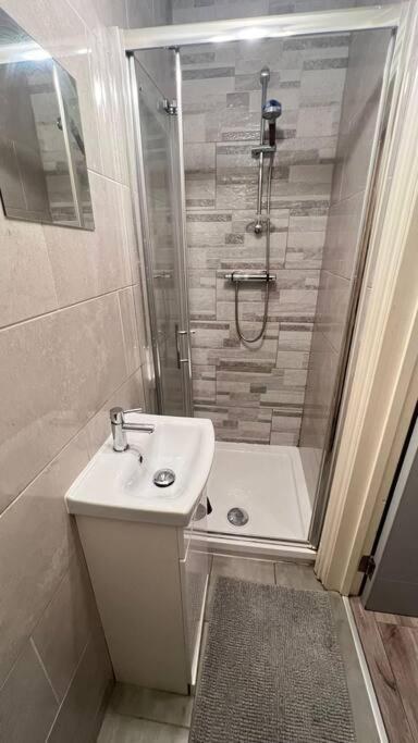 Holiday home 3bedroom Flat Ideal For Families London