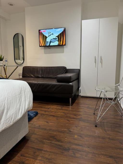 Appartement Riverside Haven 6 *