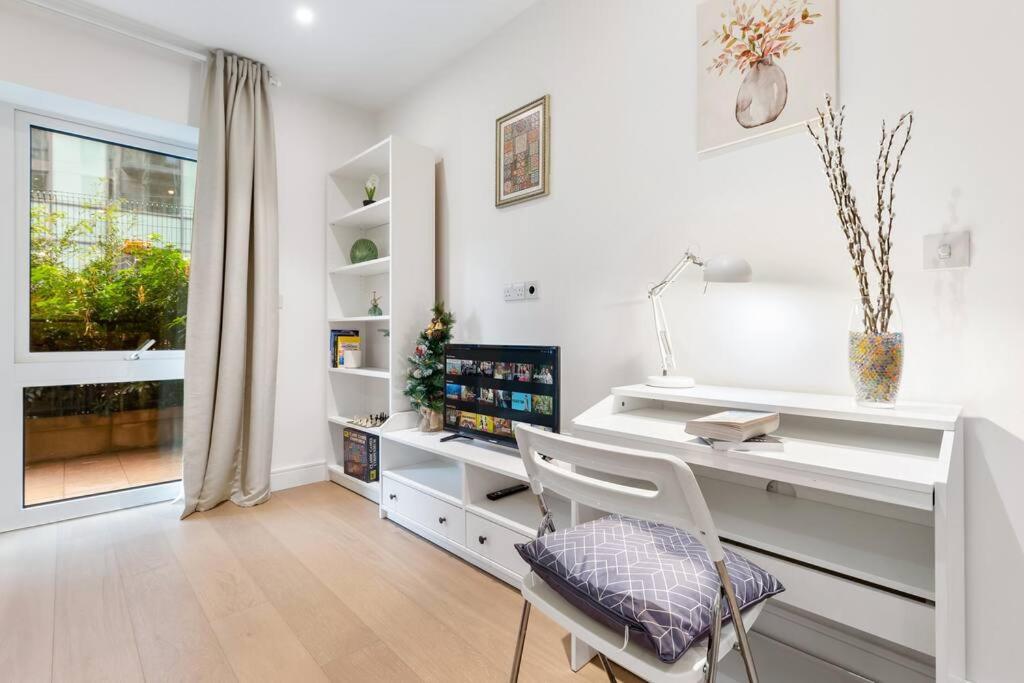 Leilighet Bright Balcony Retreat Hammersmith