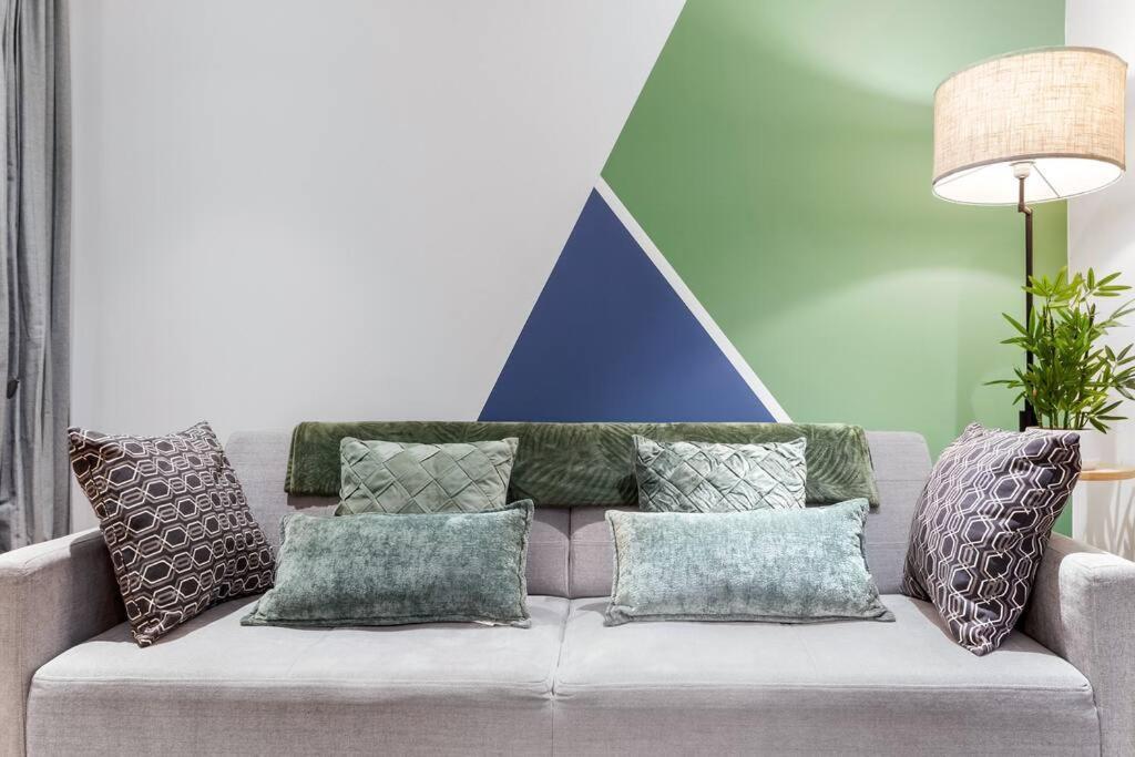 Bright Balcony Retreat Hammersmith Leilighet *