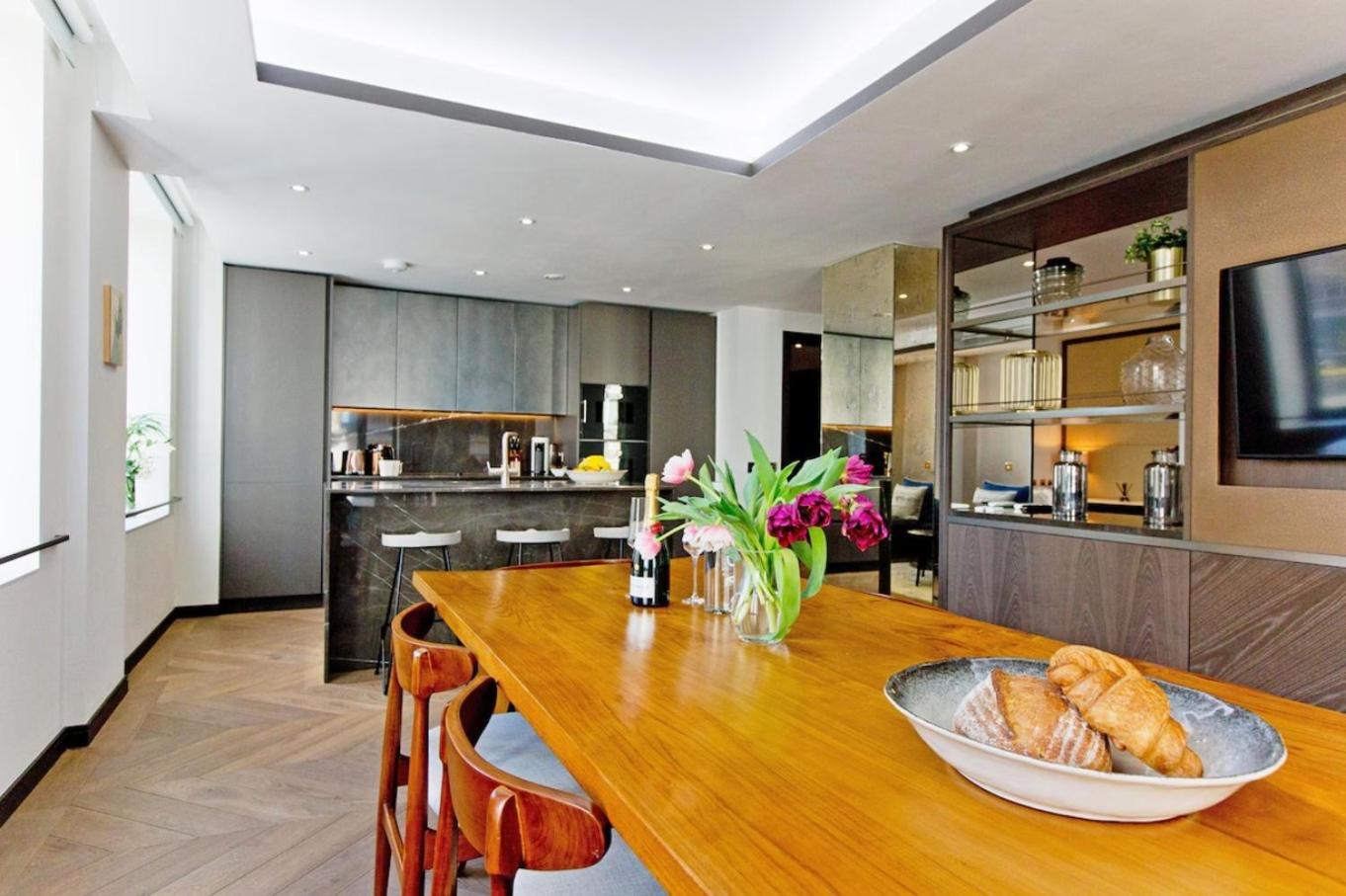 Living 3 Bedroom Appartement Londen