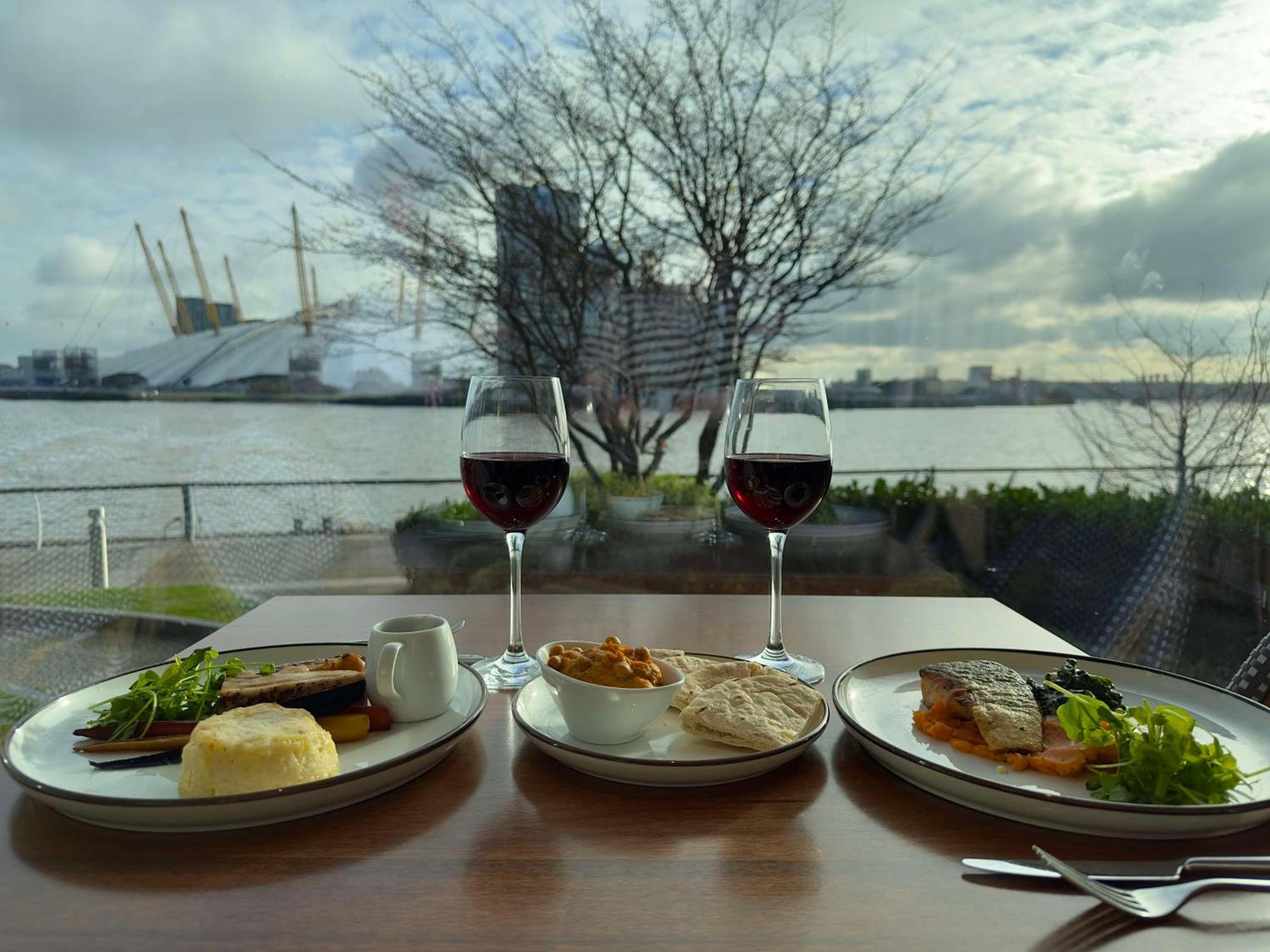 Hotell Radisson Blu Hotel, Canary Wharf East